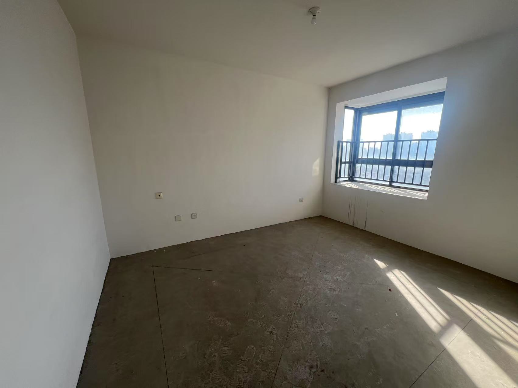 皇家花园北区 3室2厅1卫 119.16m&sup2;