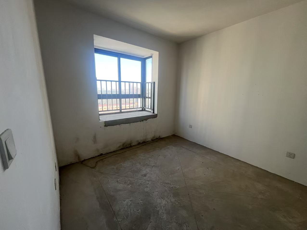 皇家花园北区 3室2厅1卫 119.16m&sup2;