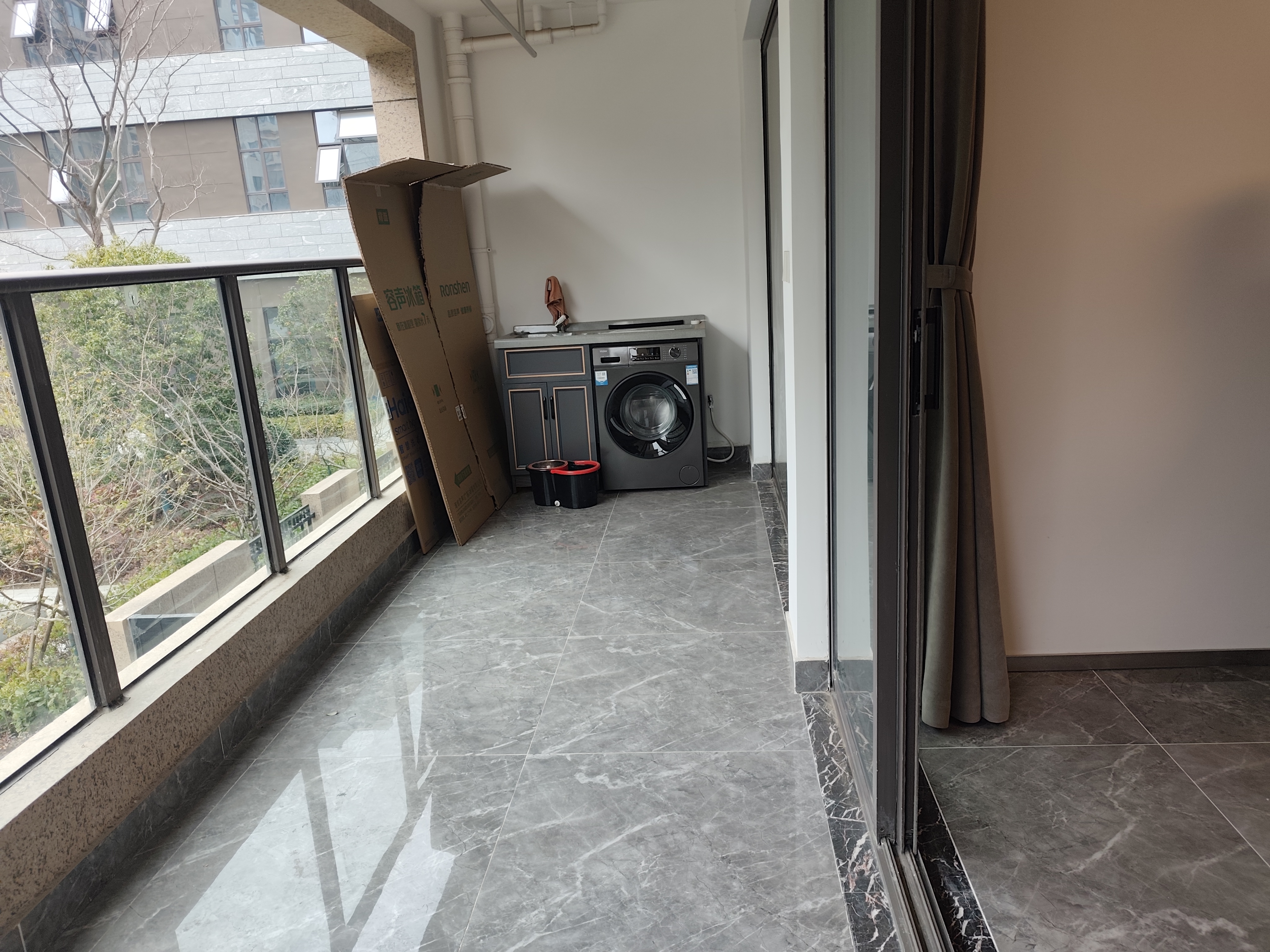 远创宸樾 3室2厅1卫 98m&sup2;