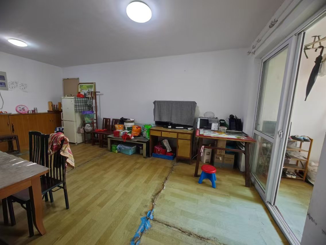 世濠花园 3室2厅1卫 91.81m&sup2;
