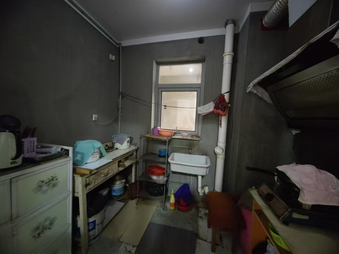世濠花园 3室2厅1卫 91.81m&sup2;