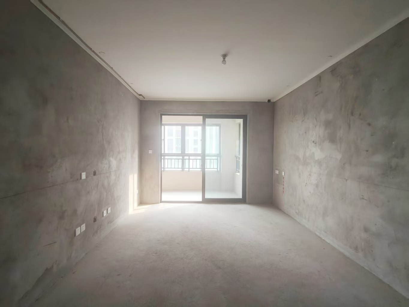 观澜台 3室2厅2卫 121.7m²