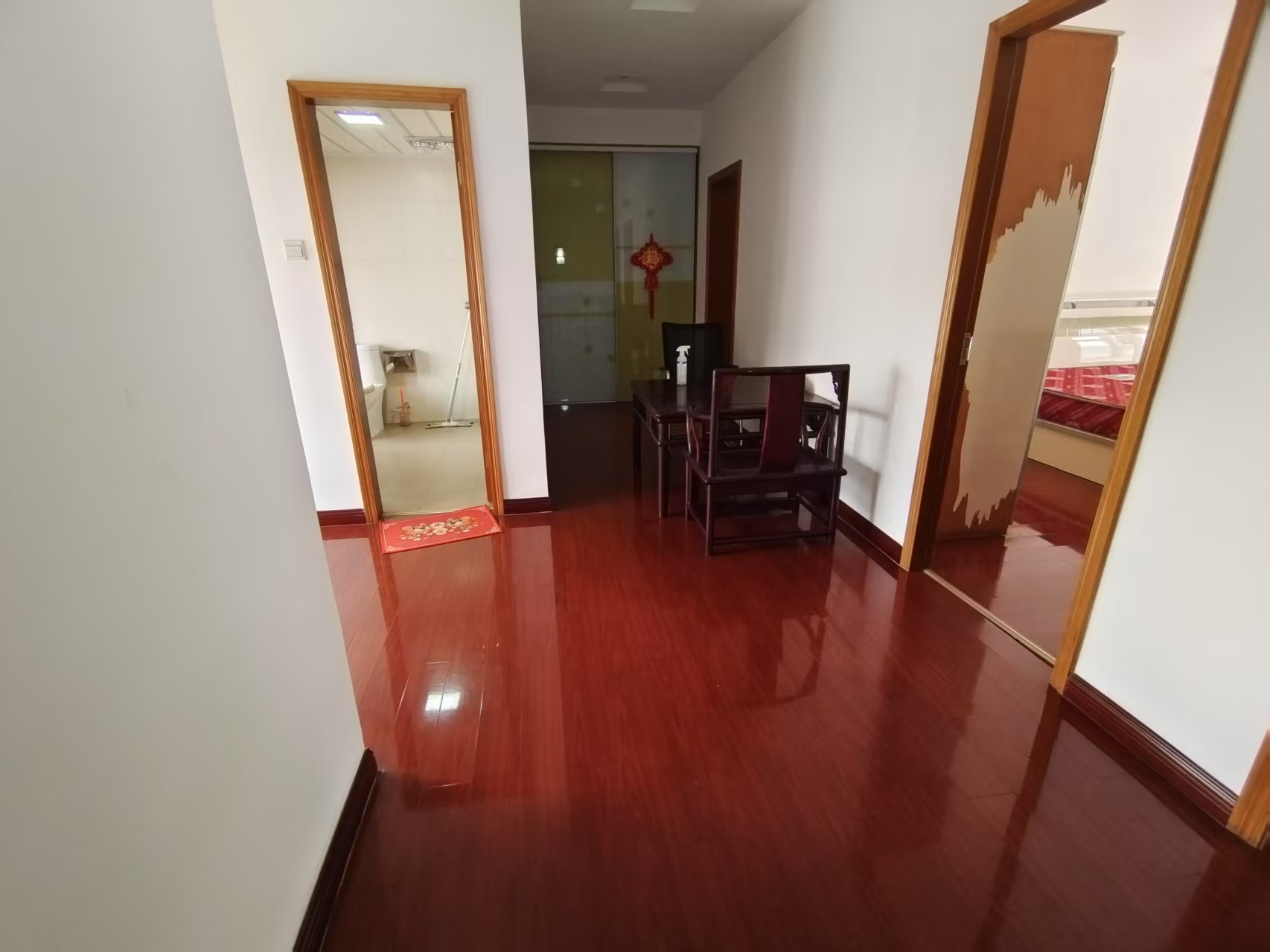 金辉花园 6室3厅2卫 198m&sup2;
