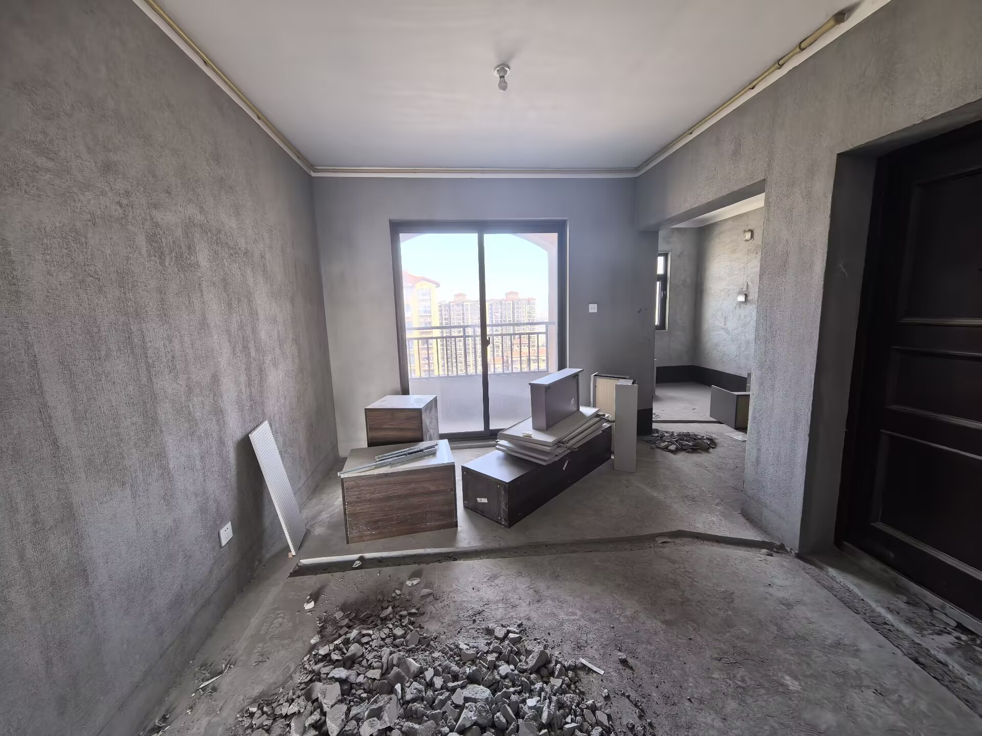华强城 4室2厅2卫 158.8m²