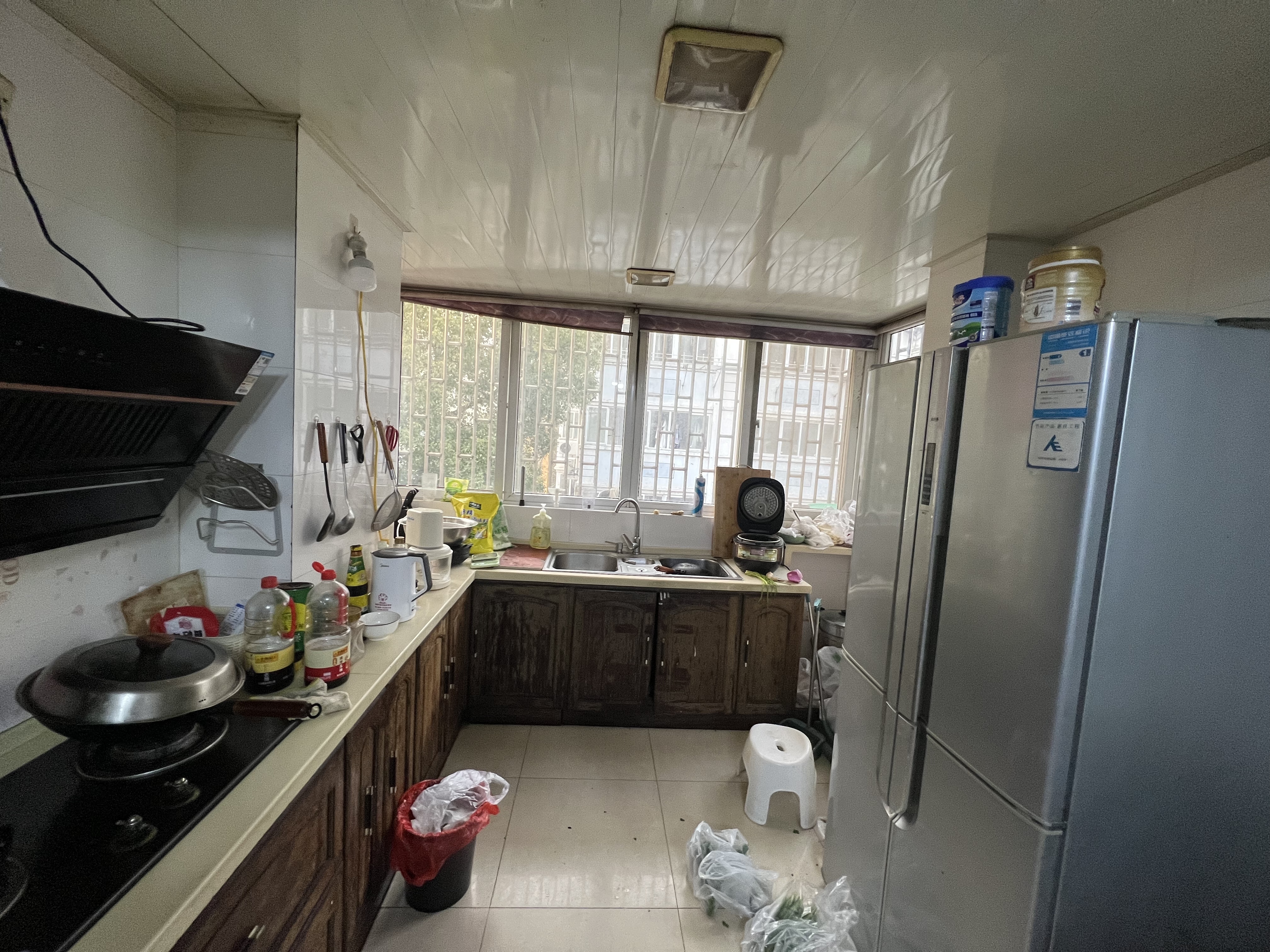 五山公寓 3室2厅1卫 121.84m&sup2;