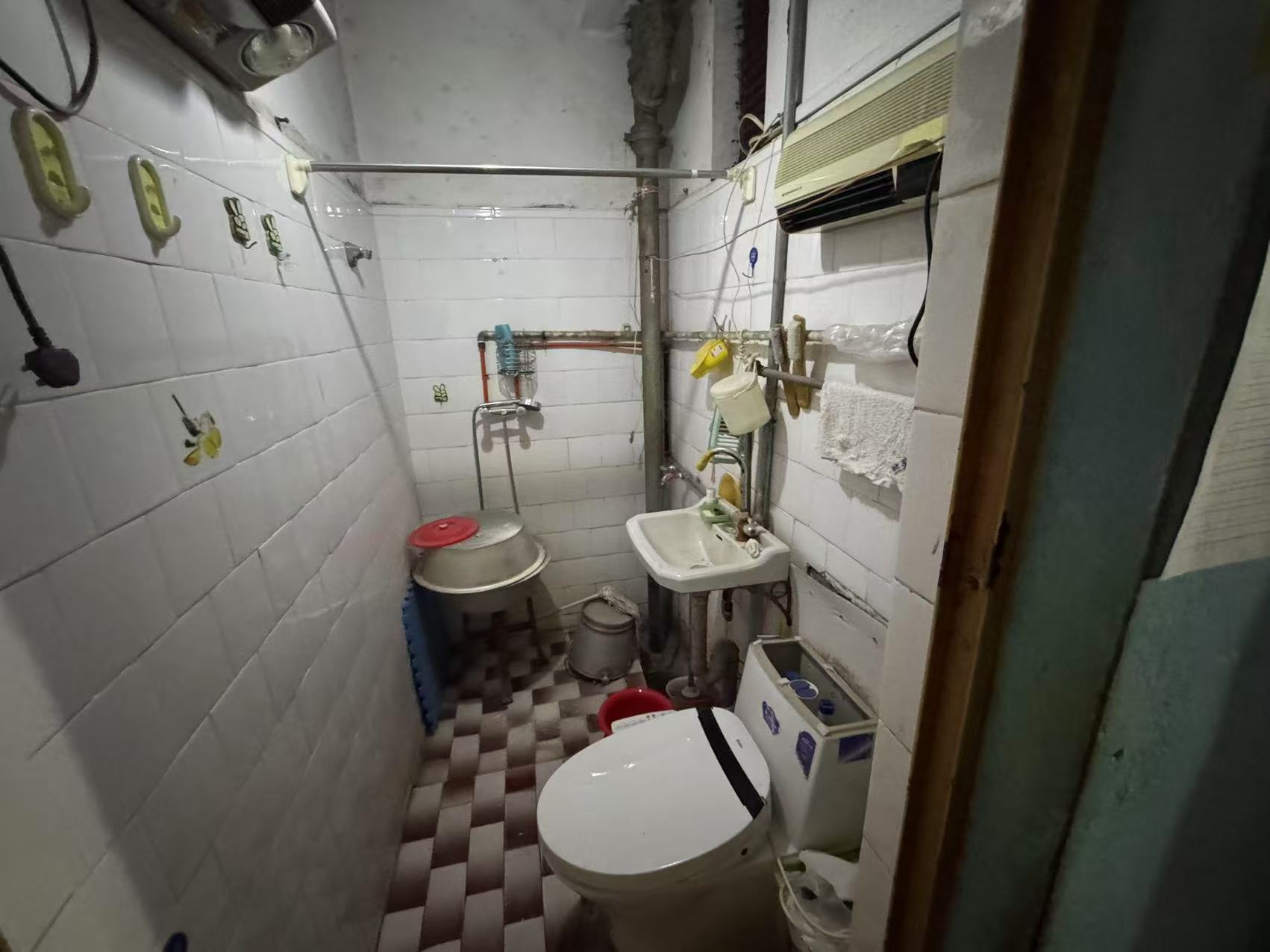 易家桥新村 3室1厅1卫 71.68m&sup2;