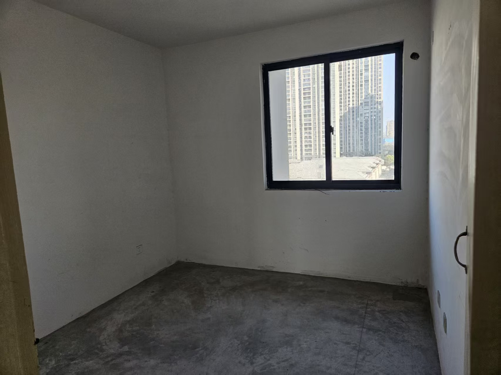 沙家圩花苑 3室2厅1卫 112m&sup2;