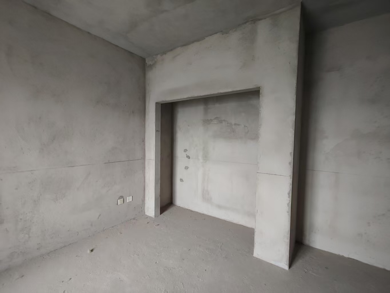 新瑞文化翡翠园 4室2厅2卫 175.00m&sup2;