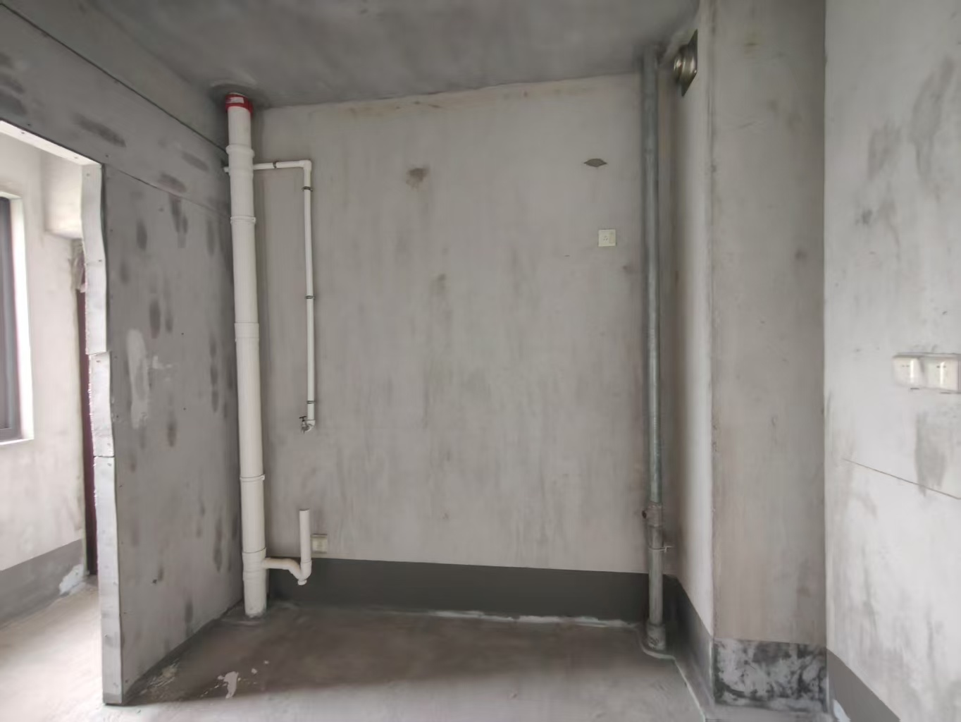 新瑞文化翡翠园 4室2厅2卫 175.00m&sup2;