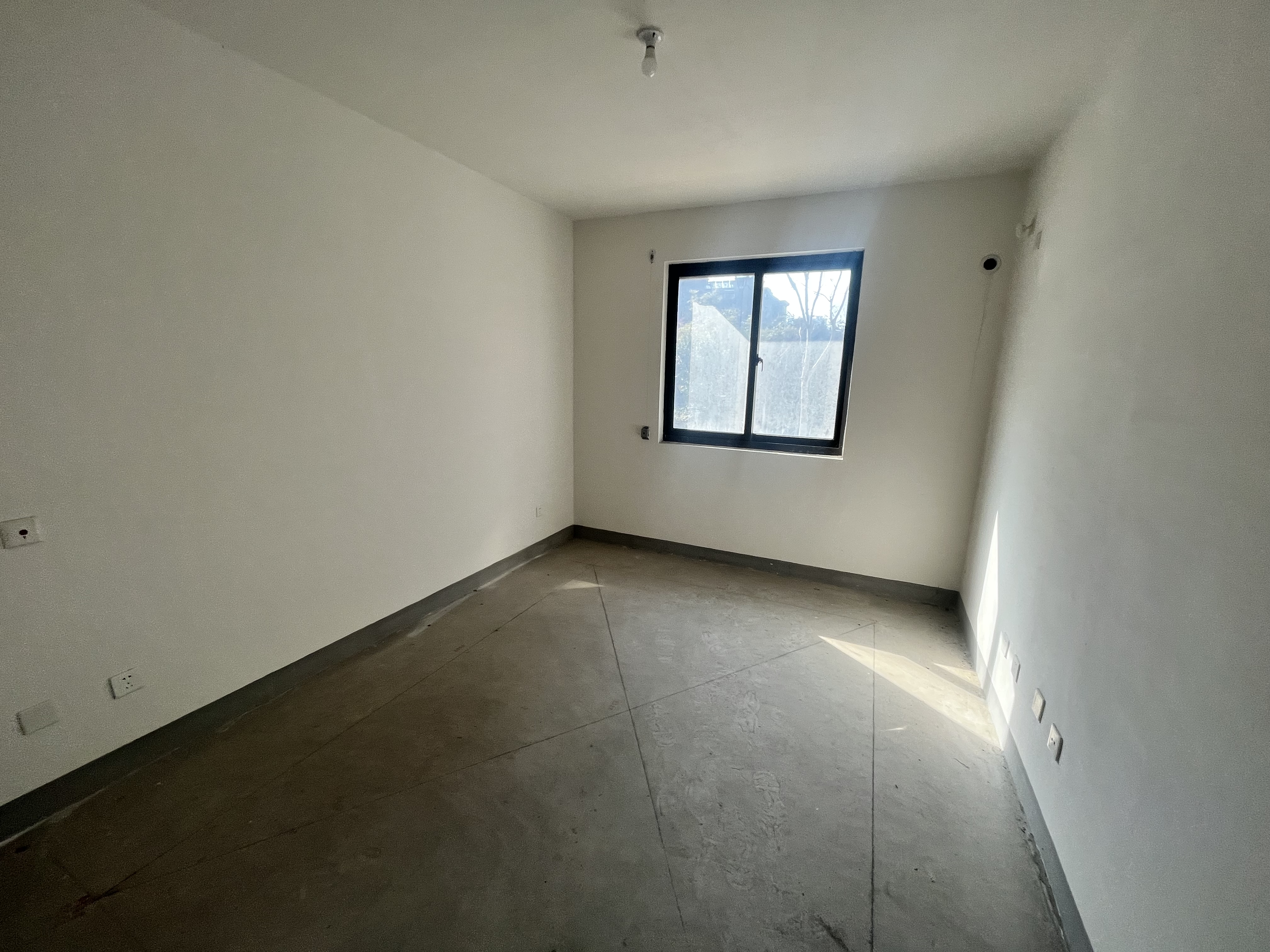 红星嘉苑 2室1厅1卫 93.47m&sup2;
