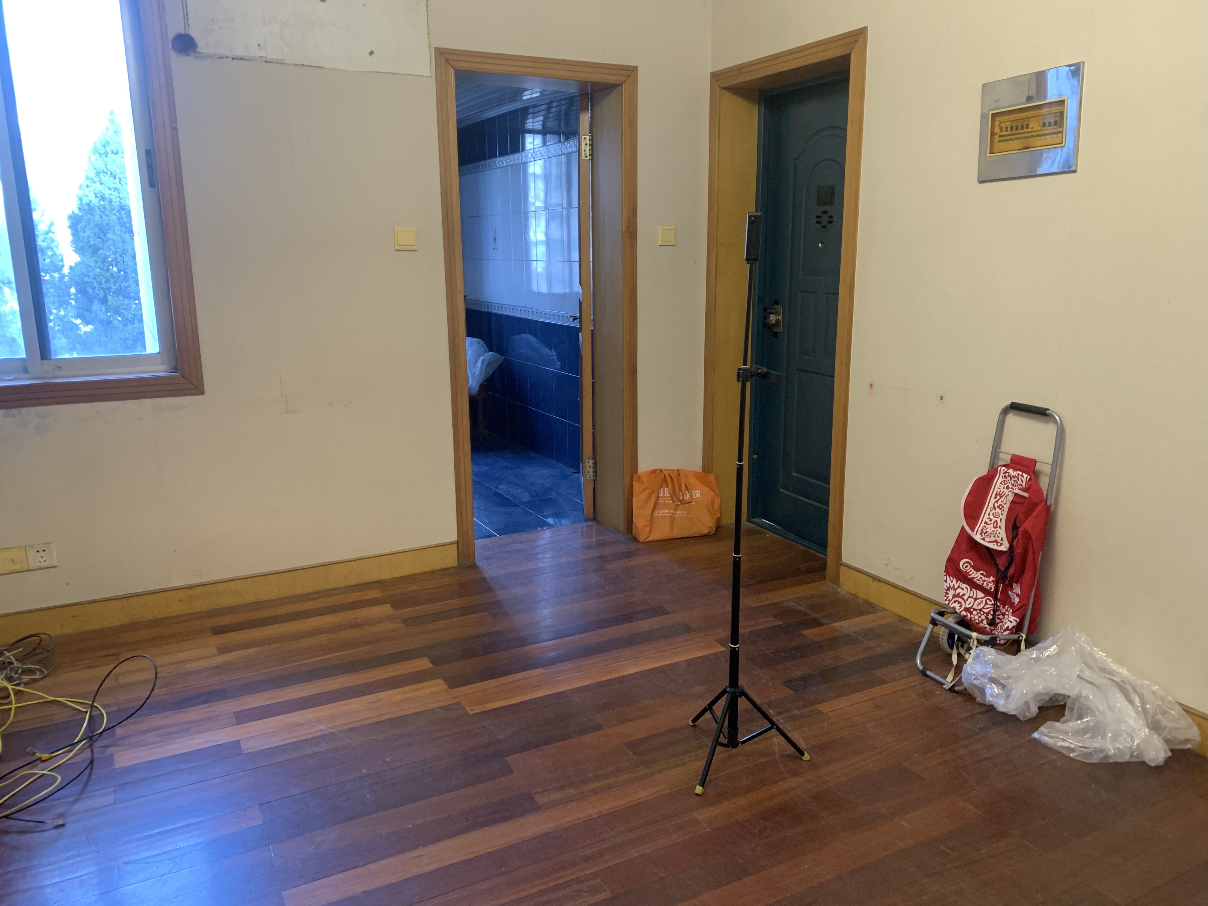 郭里园 2室1厅1卫 73m²