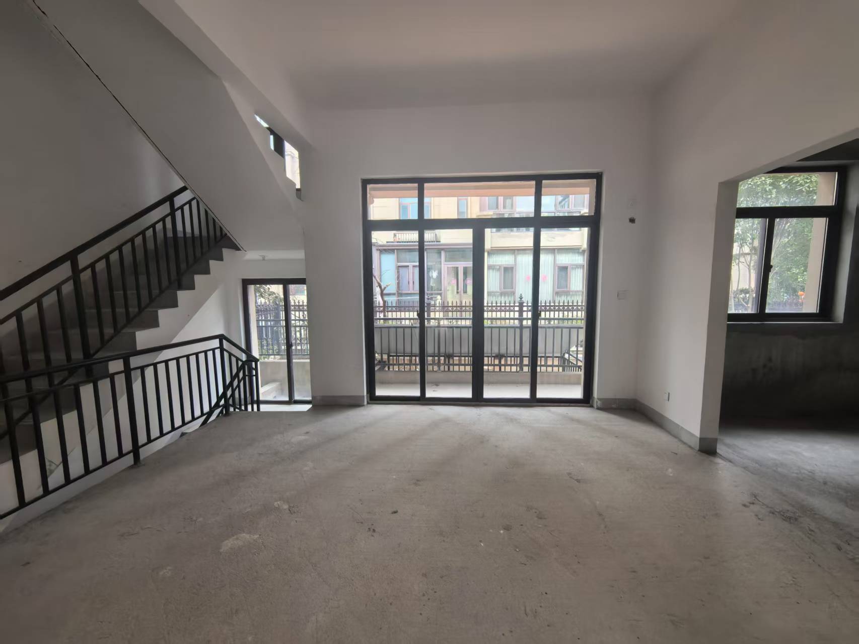 碧桂园天玺湾南区 3室2厅2卫 355m²