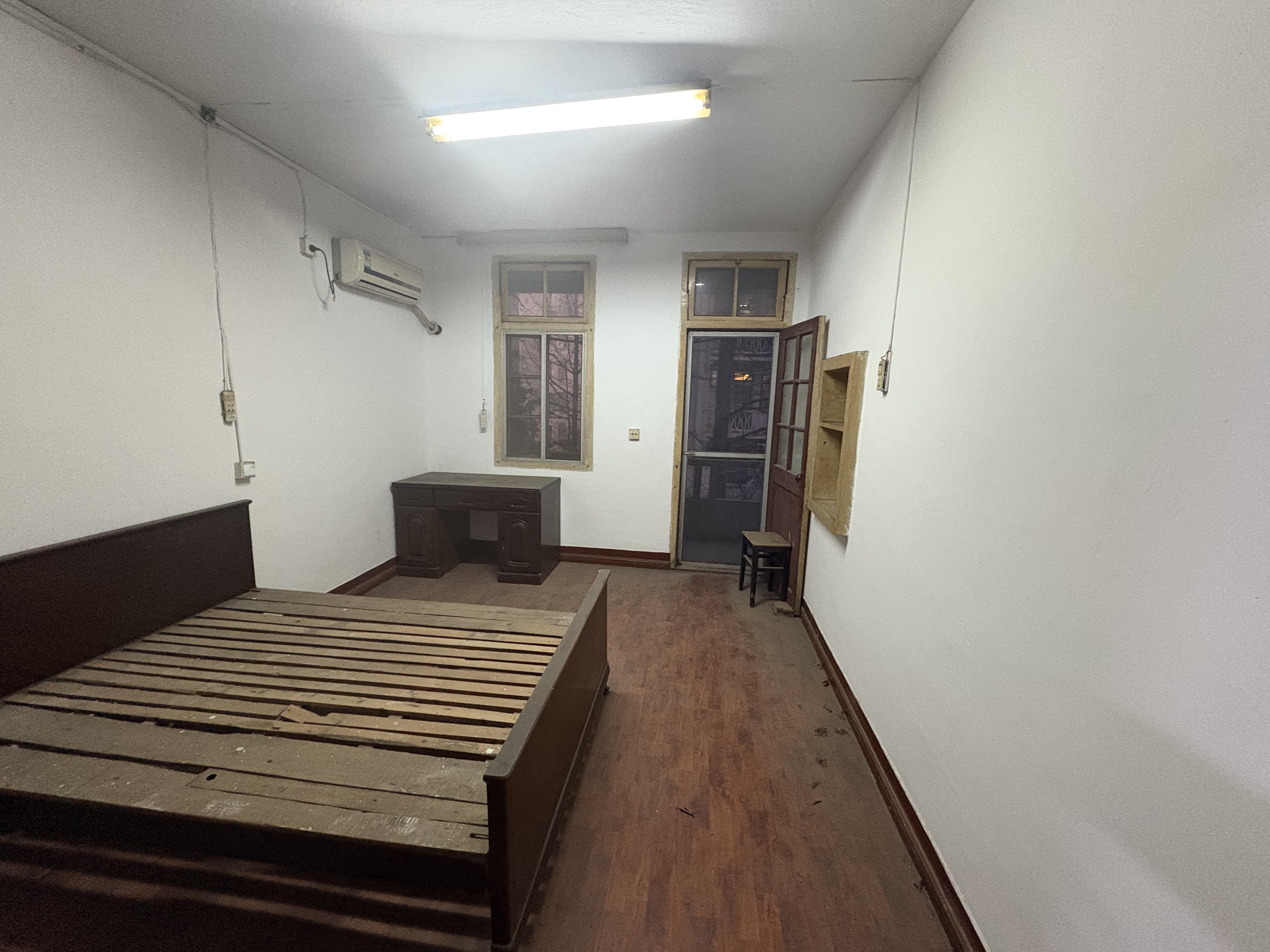 解放新村 1室1厅1卫 47.26m&sup2;