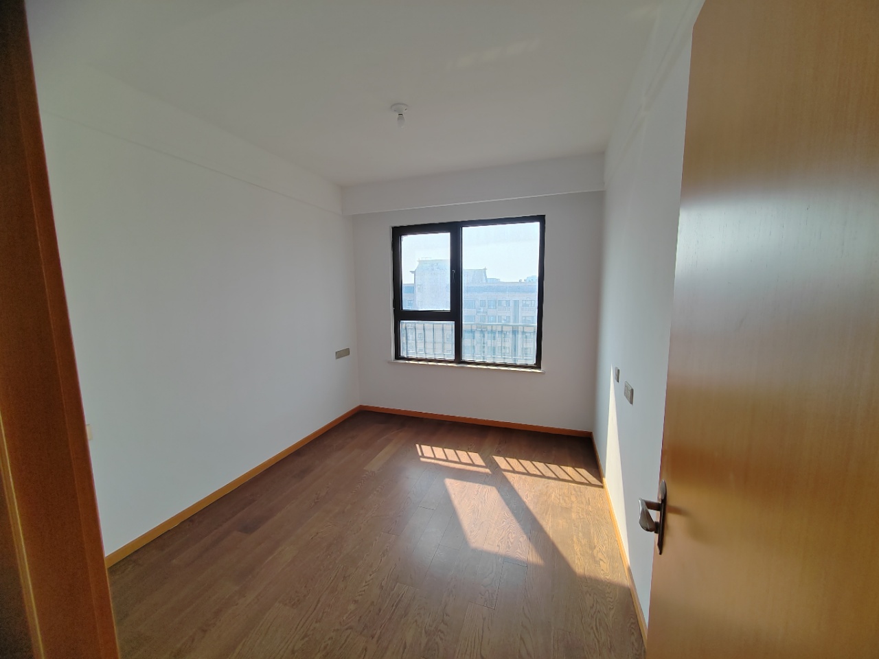 中南熙悦(南通经济技术开发区) 3室2厅1卫 94.36m&sup2;