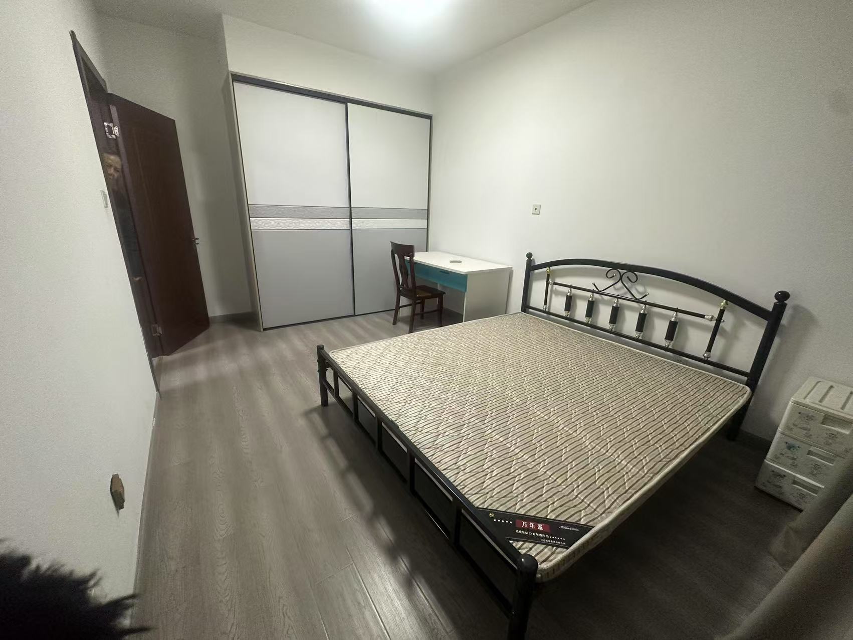 恒盛豪庭 2室1厅1卫 95m&sup2;