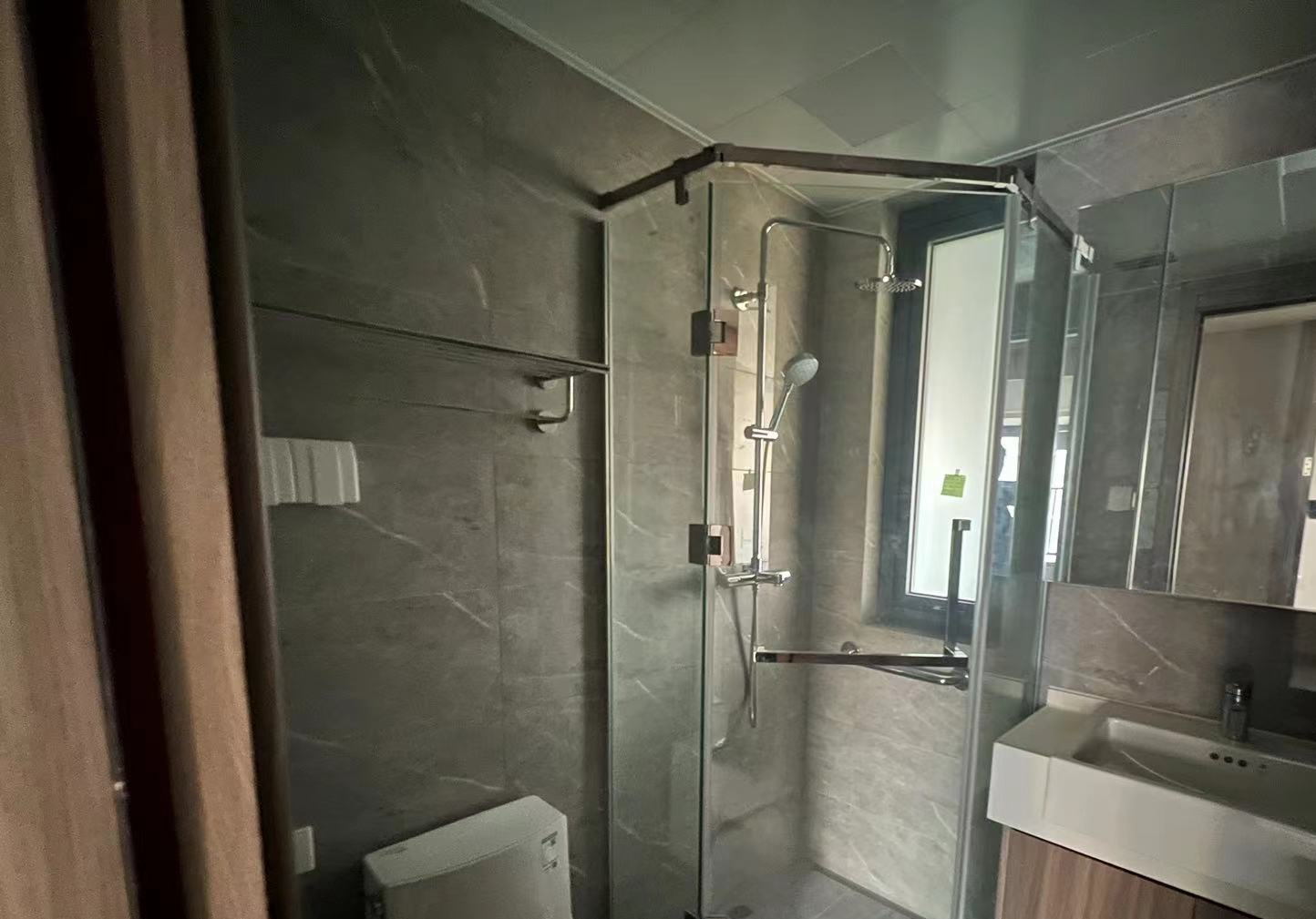 融创时代中心 3室2厅1卫 98m&sup2;