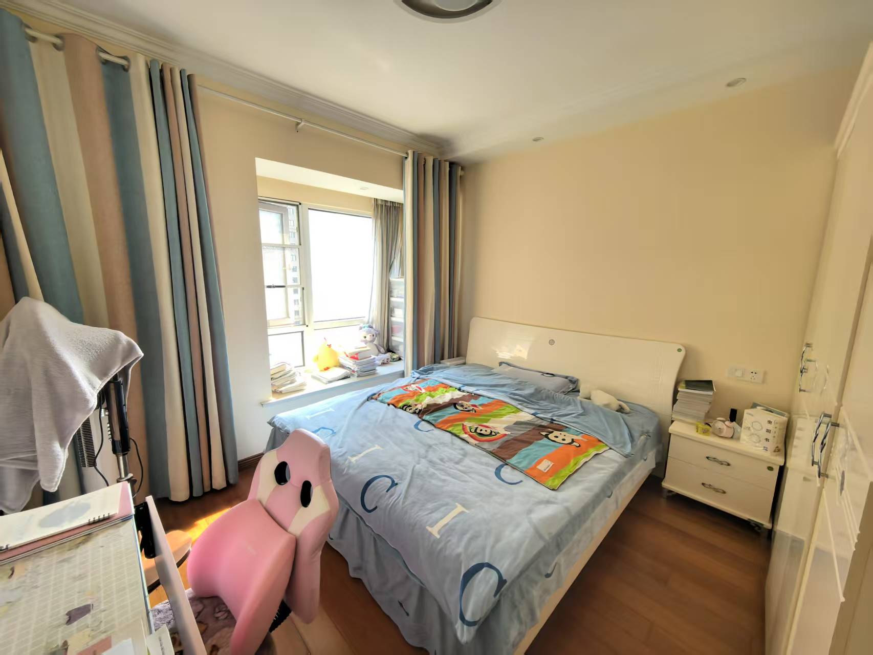 中海碧林湾 3室2厅1卫 108.00m&sup2;
