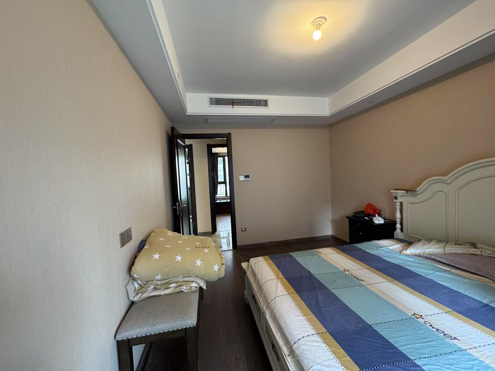 远创樾府 3室2厅2卫 153m&sup2;