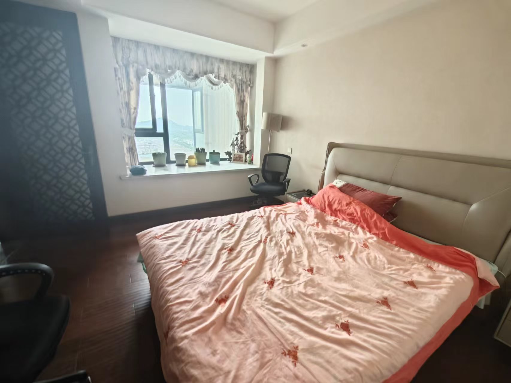 七星花园 4室2厅2卫 187m&sup2;