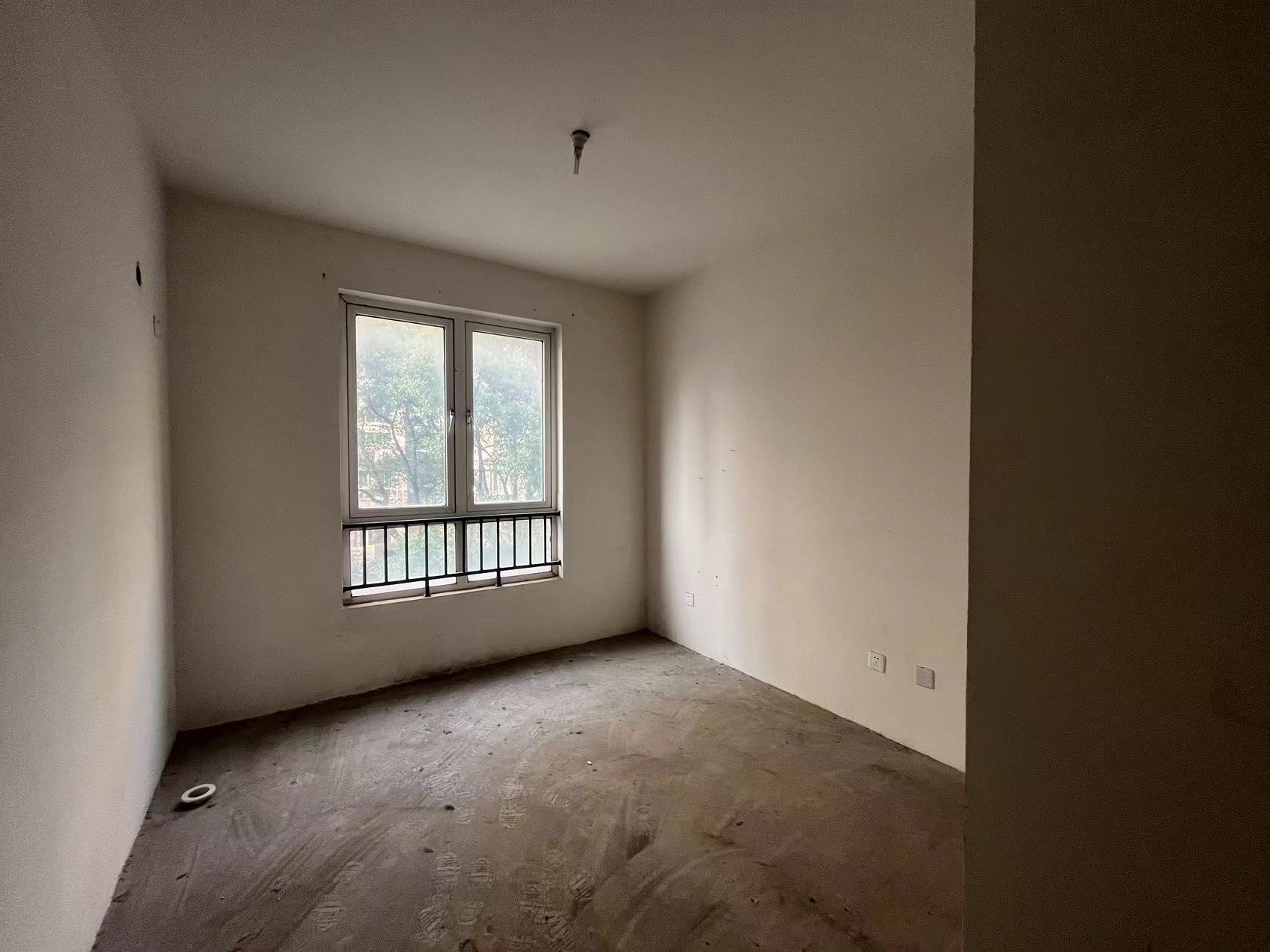 城市嘉苑 3室2厅2卫 135.41m&sup2;