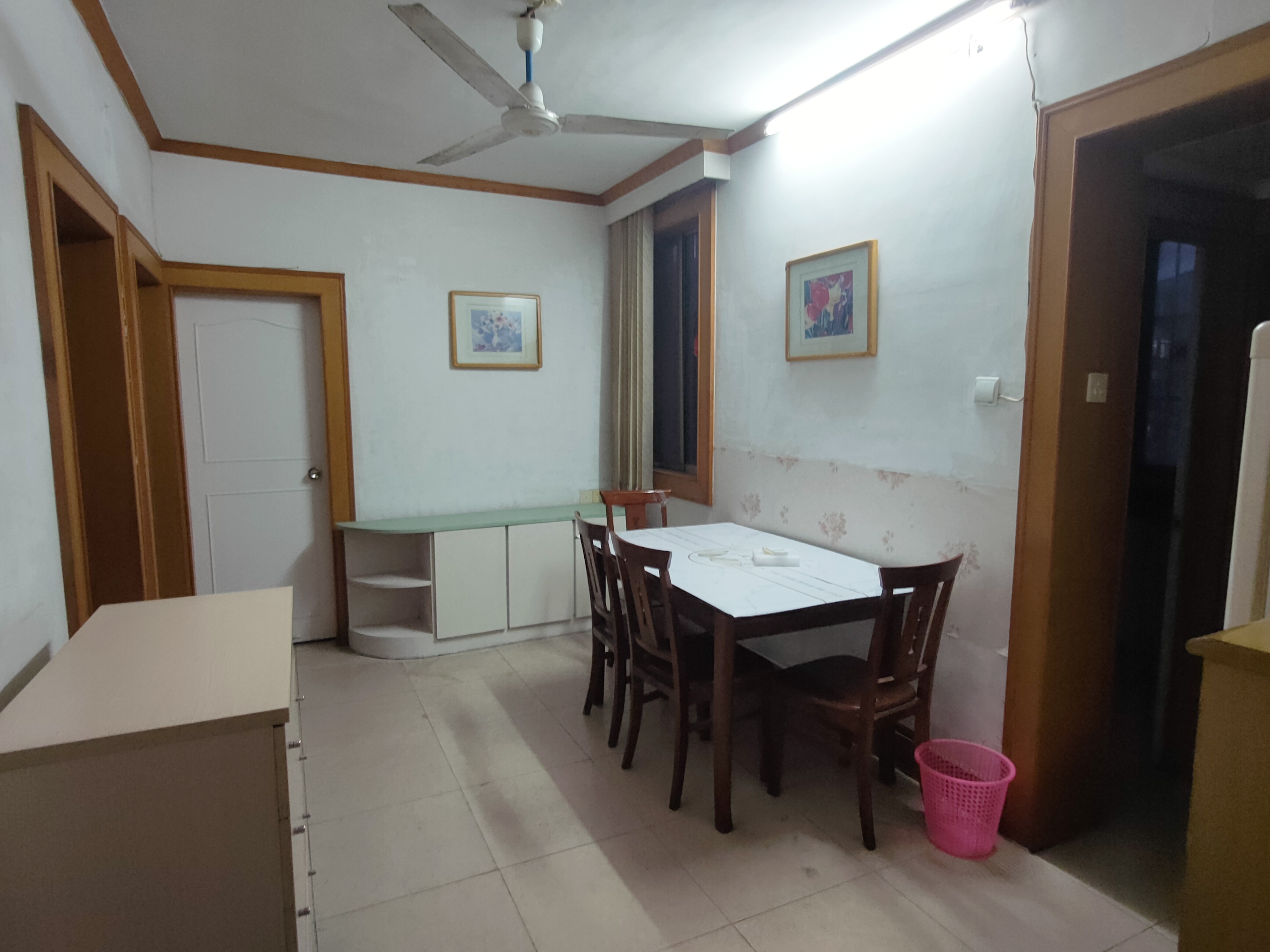中南苑 2室1厅1卫 70m&sup2;