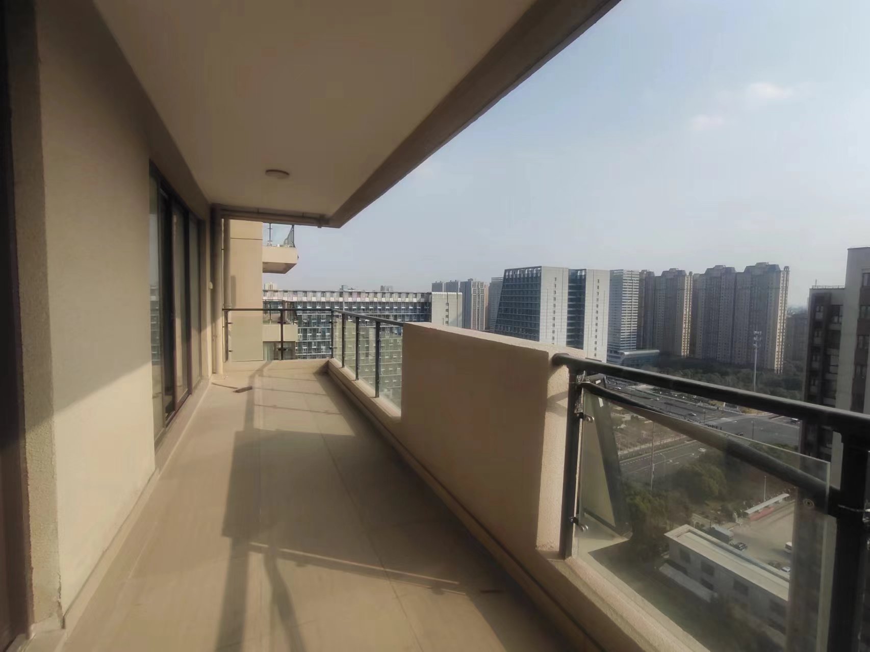 碧桂园时代悦城 4室2厅3卫 192.00m²