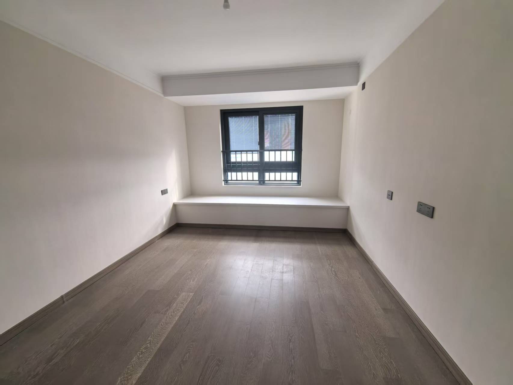 万科未来之光 3室2厅2卫 123m&sup2;