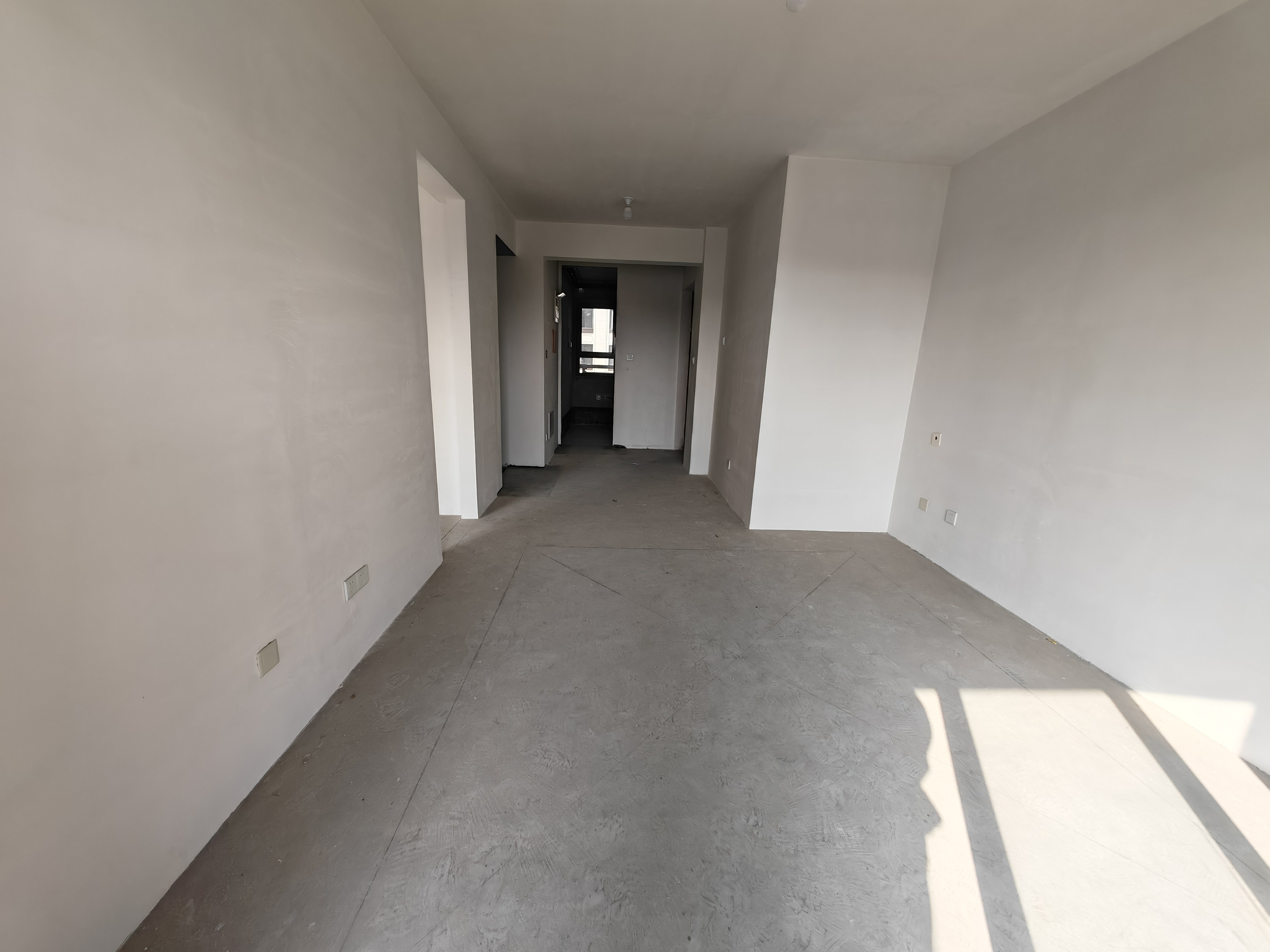 融创荣润&middot;玖樟台 2室2厅1卫 75m&sup2;