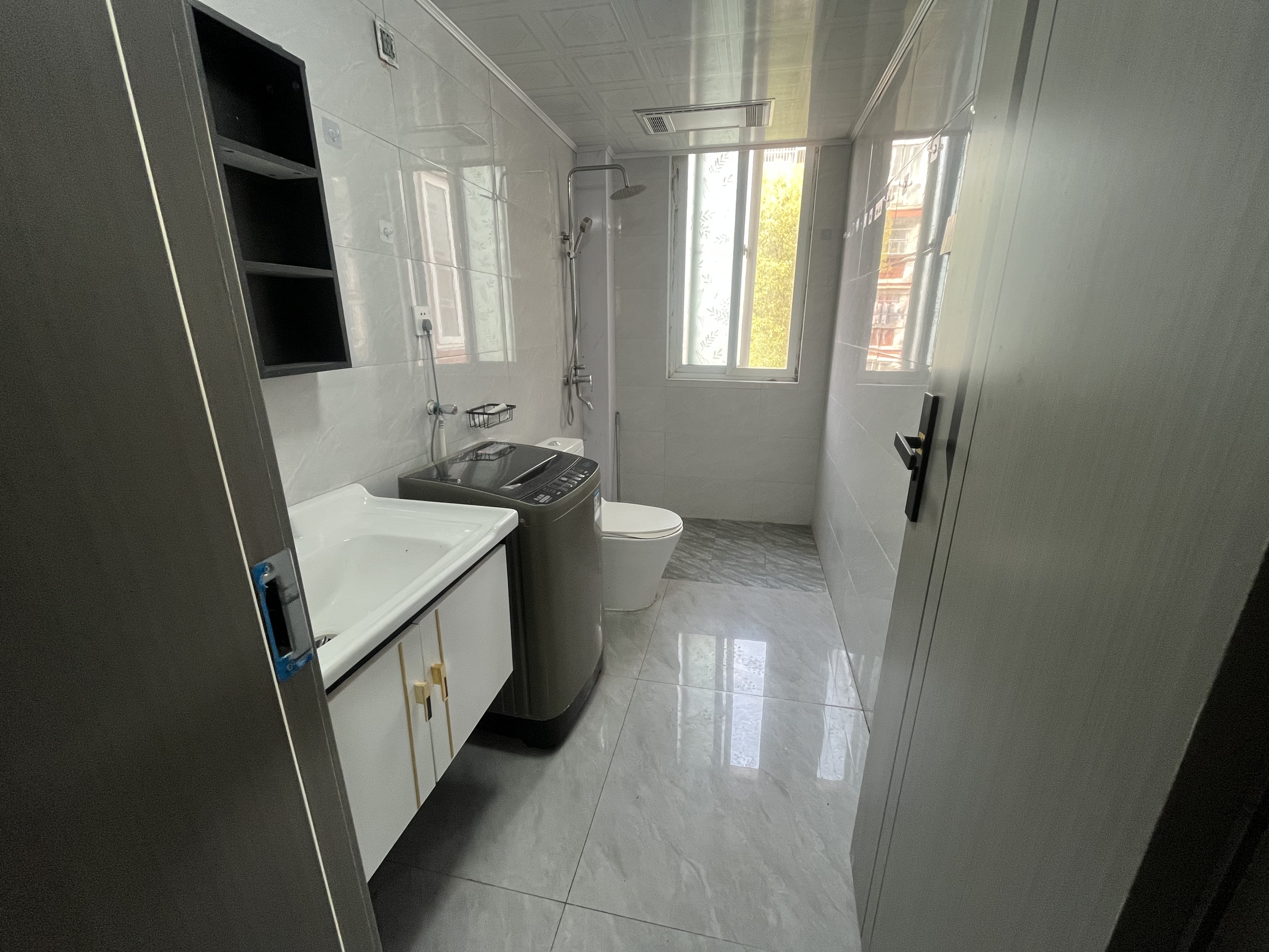 新港花苑西区 2室1厅1卫 86m&sup2;