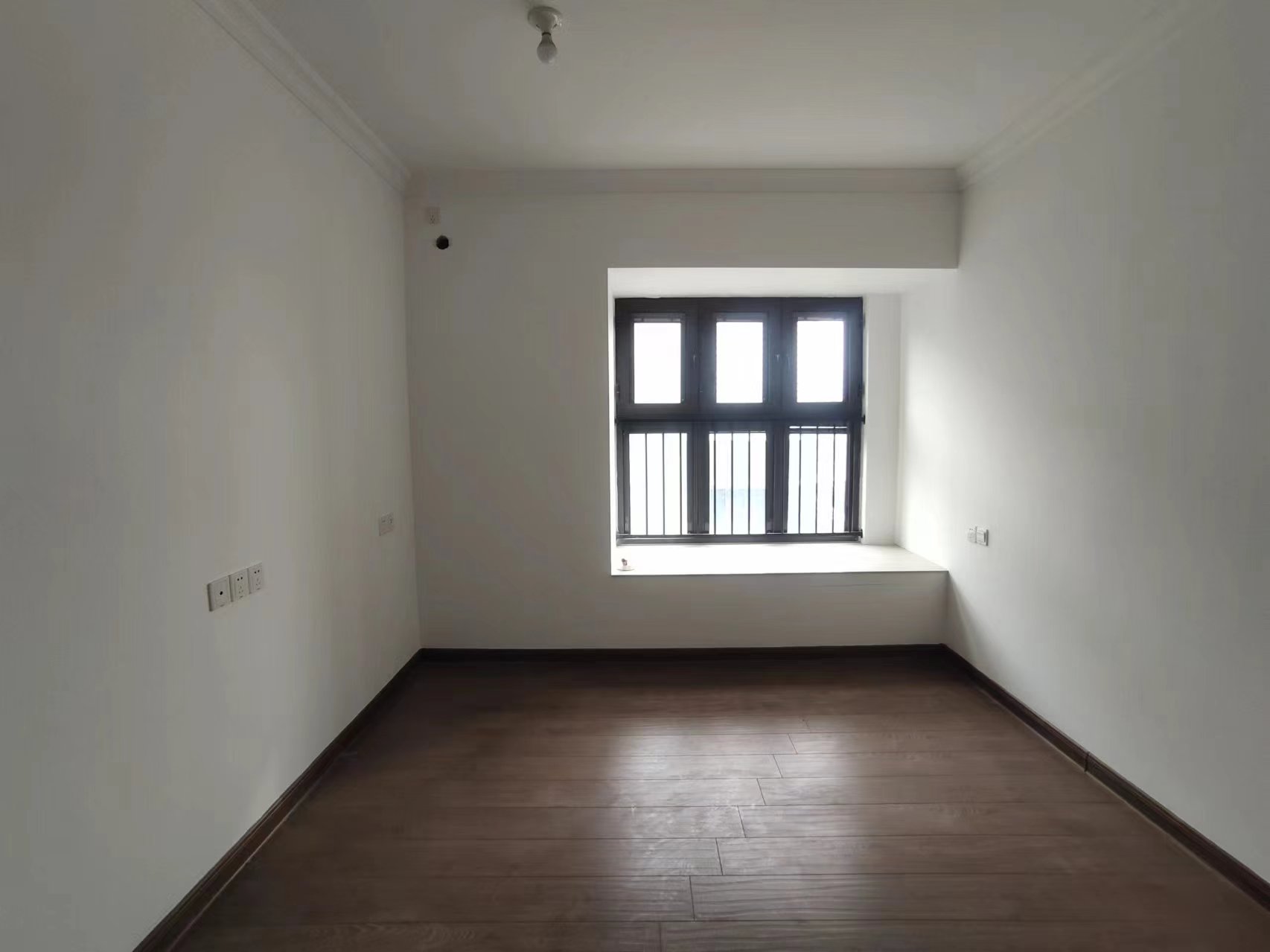 碧桂园时代悦城 4室2厅2卫 142m&sup2;