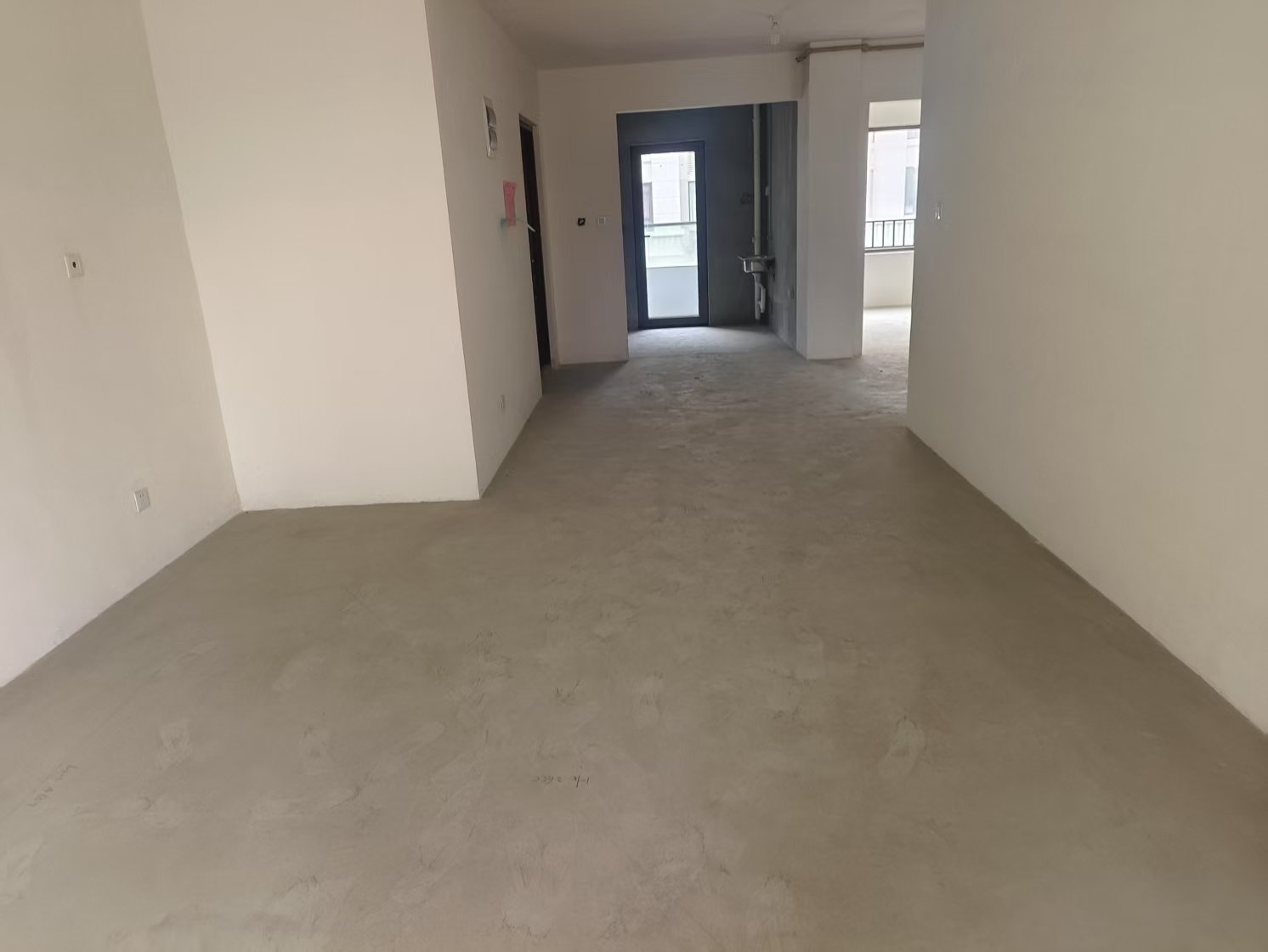 城山隐花苑 2室2厅2卫 100.36m²
