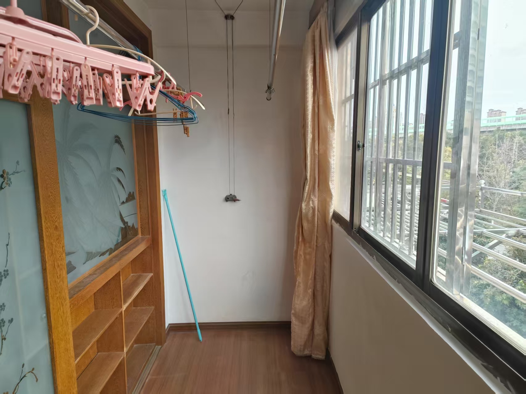 怡园新村 2室2厅1卫 94m&sup2;