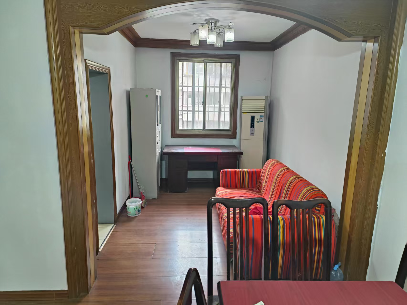 怡园新村 2室2厅1卫 94m&sup2;