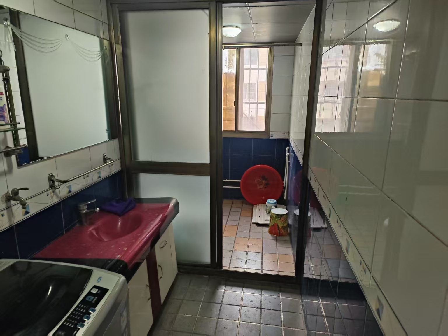 怡园新村 2室2厅1卫 94m&sup2;