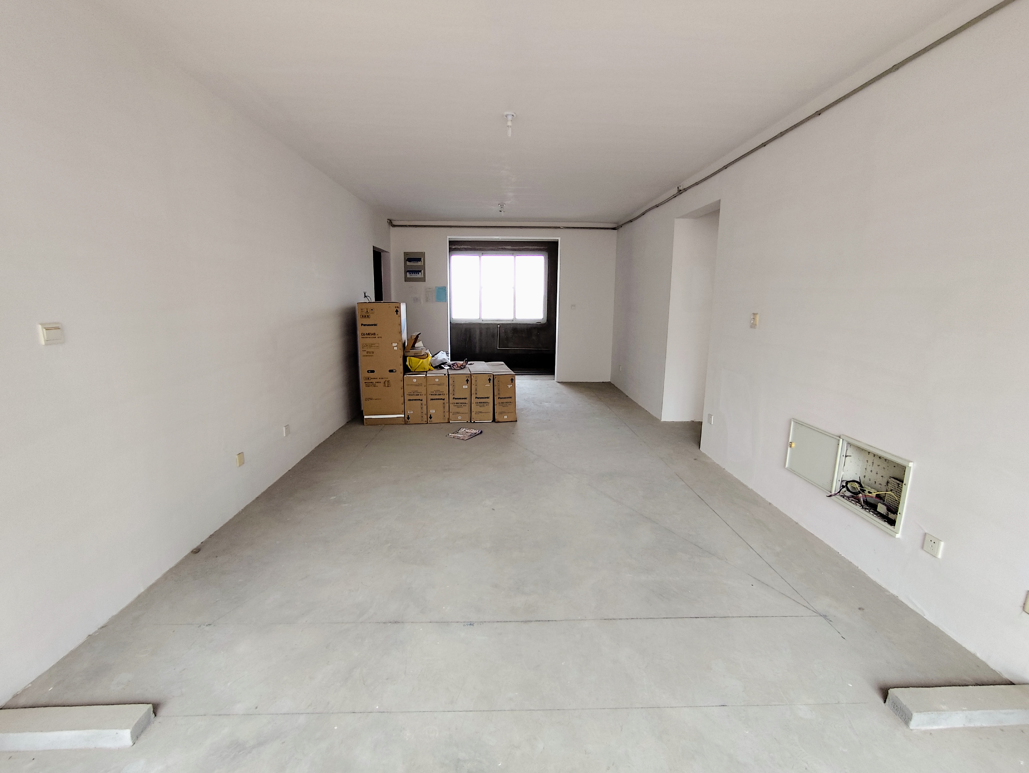 中南世纪花城三期 3室2厅2卫 134.5m²