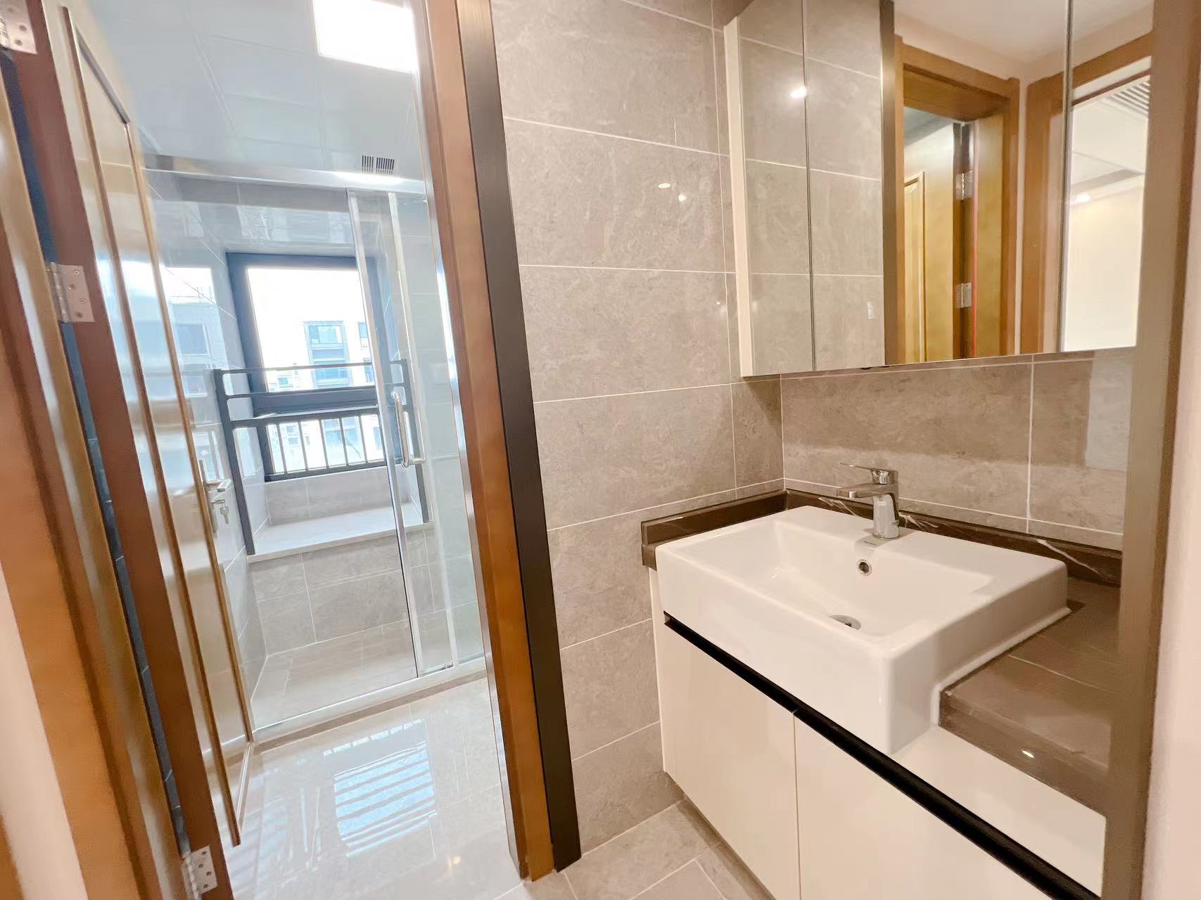 远创东樾 3室2厅2卫 134.00m&sup2;