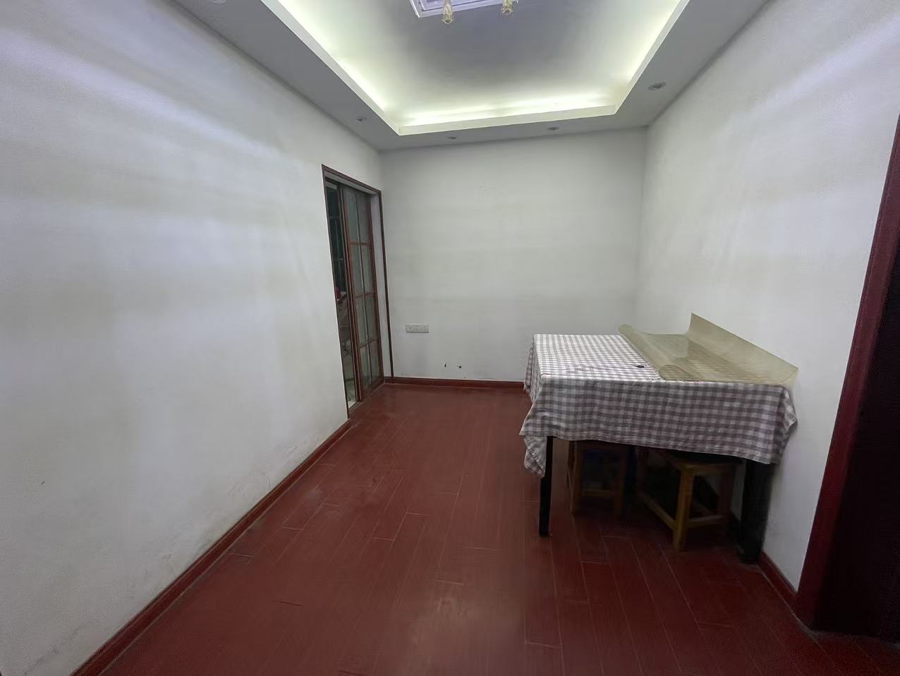 望江楼小区 2室1厅1卫 68.5m²