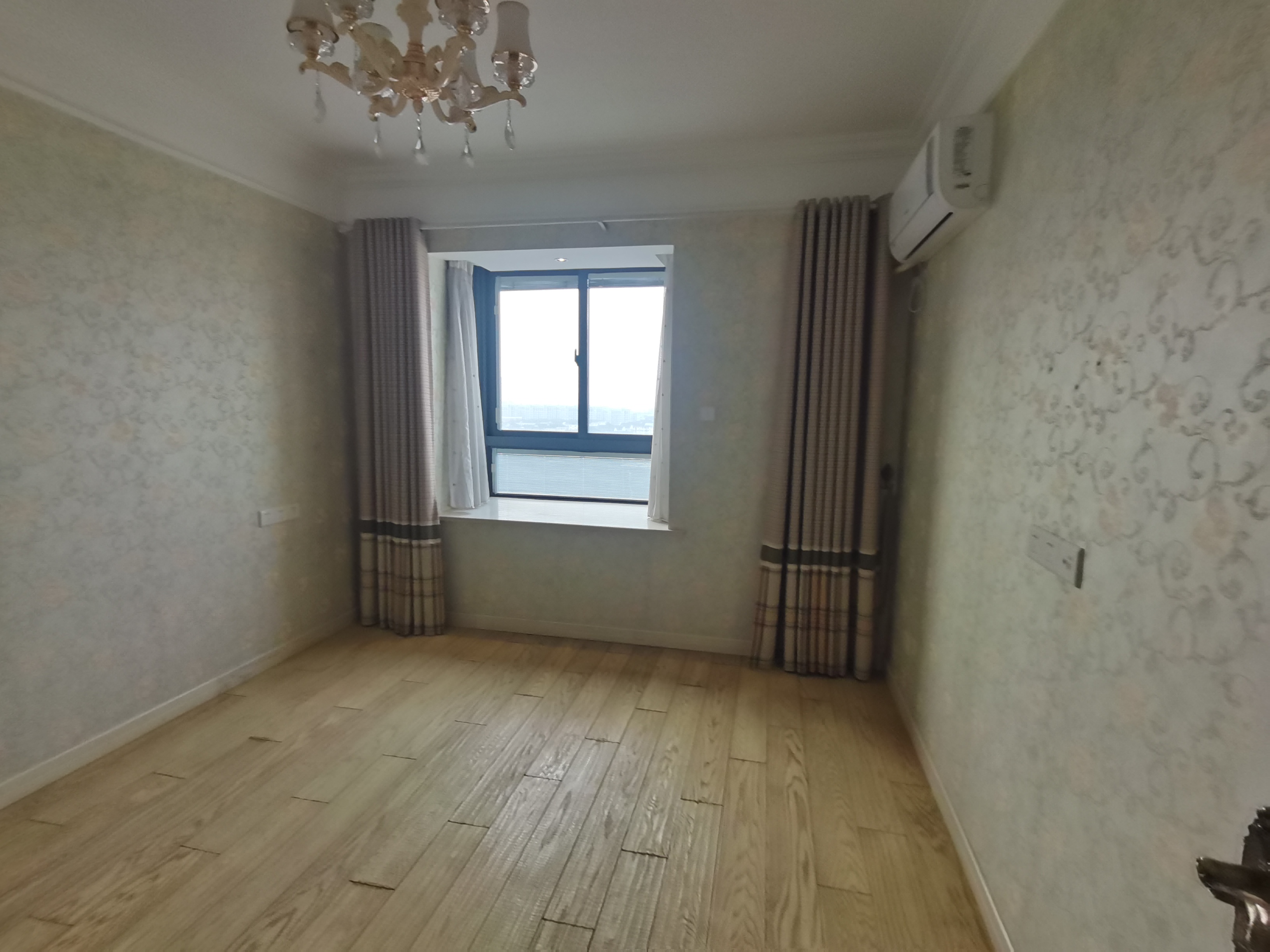 翠湖景苑 2室2厅1卫 93.67m&sup2;