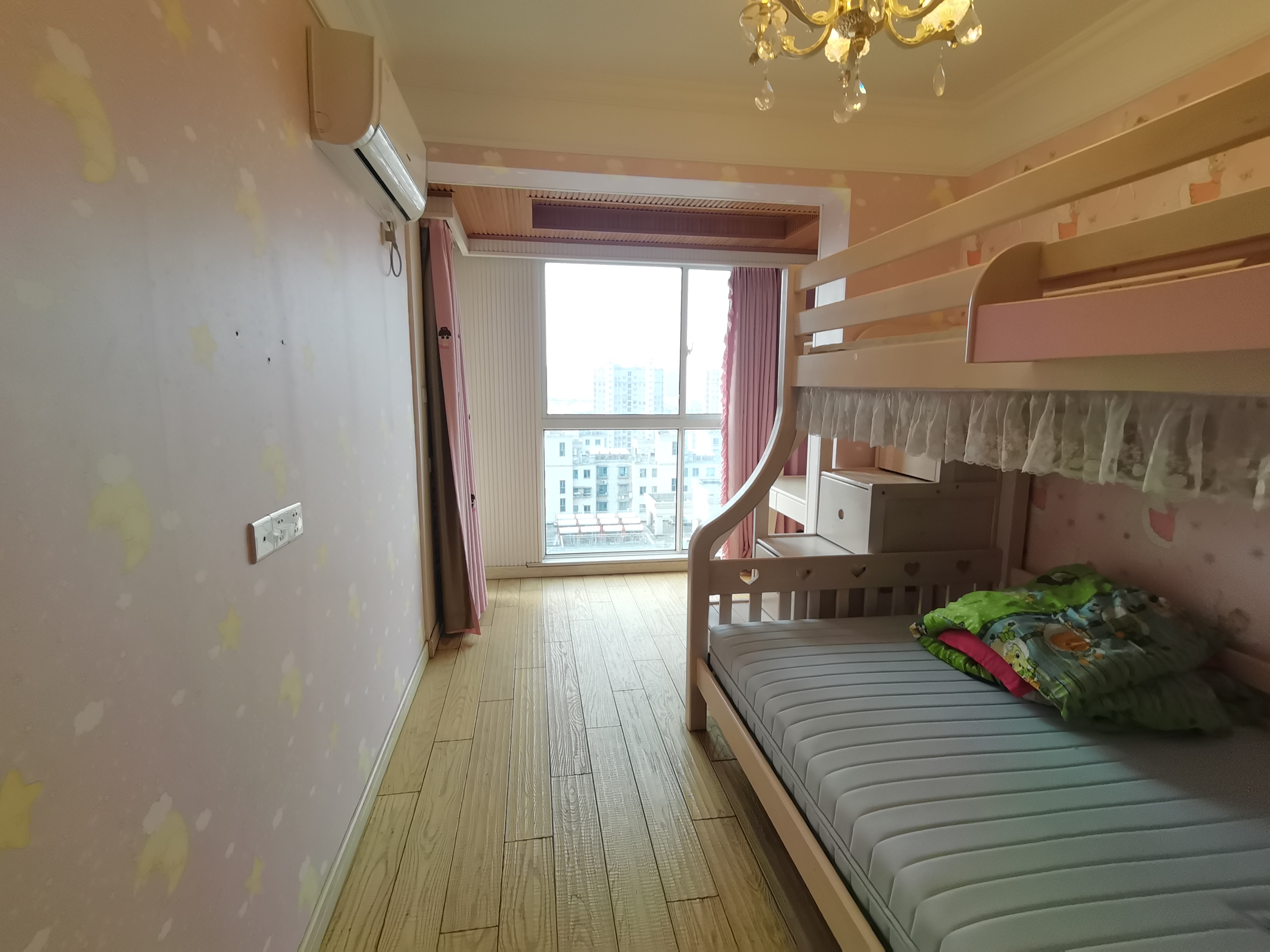 翠湖景苑 2室2厅1卫 93.67m&sup2;