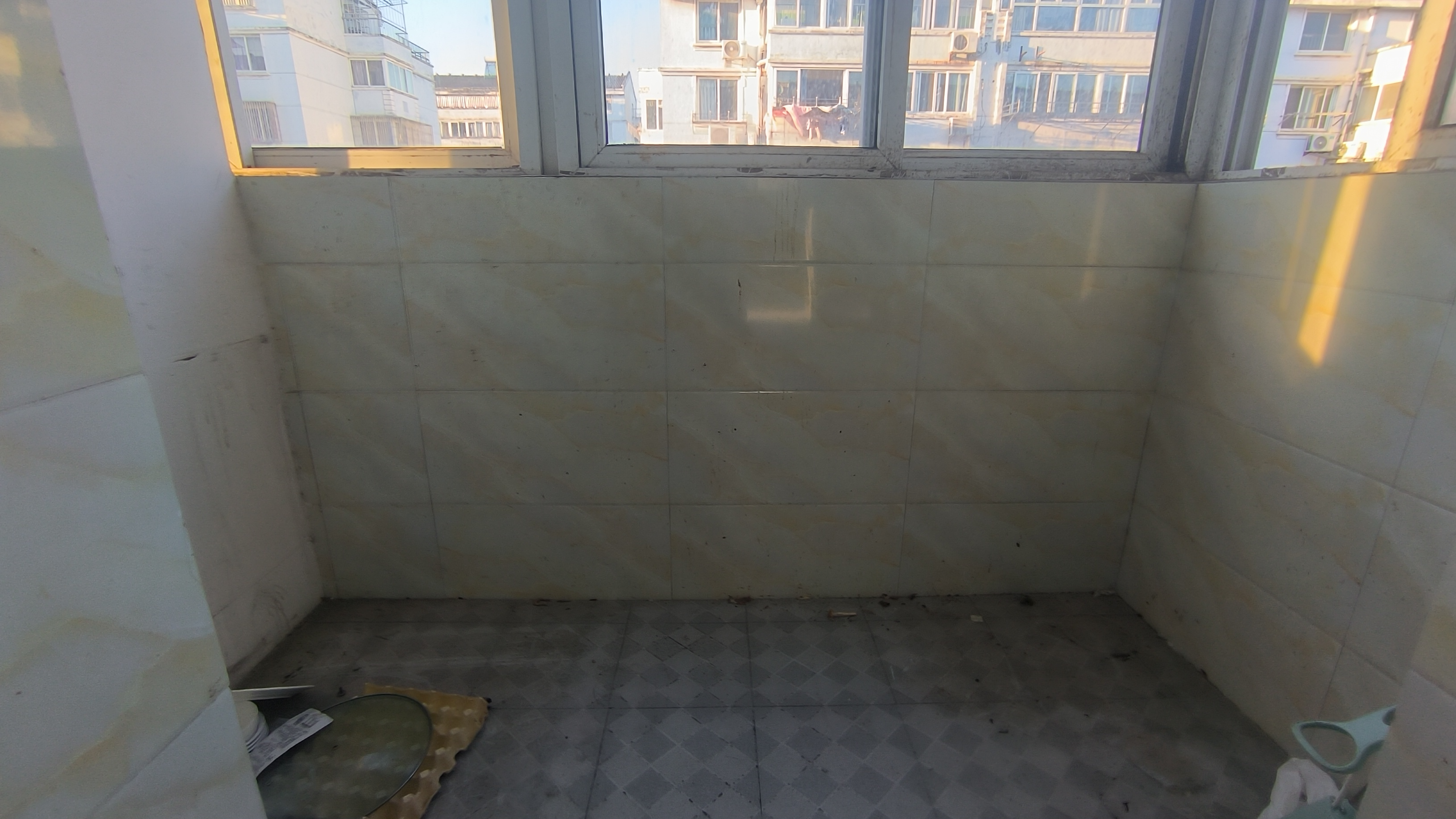 五山公寓 4室2厅1卫 138.42m&sup2;