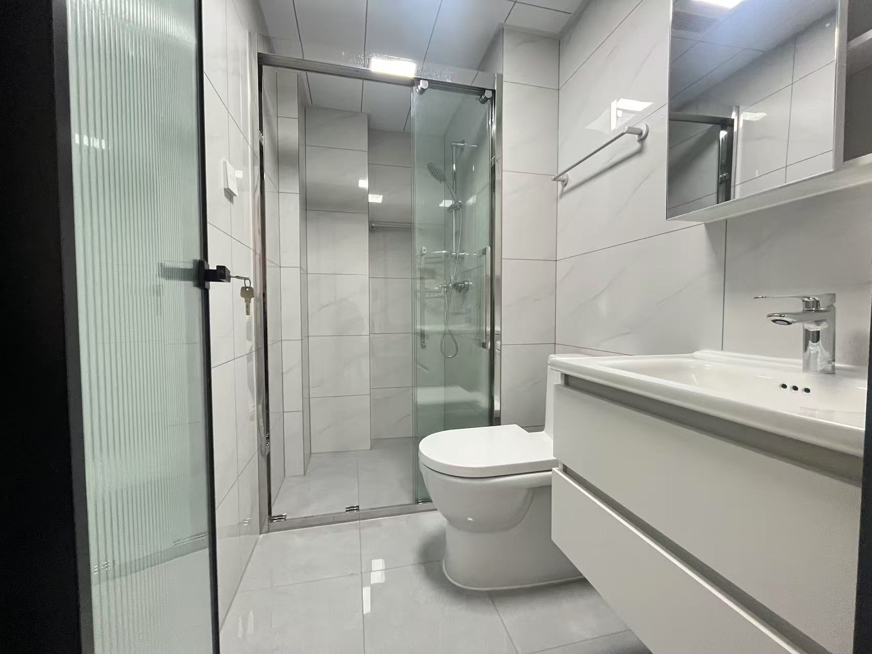 华强城四期 5室1厅3卫 158.00m&sup2;