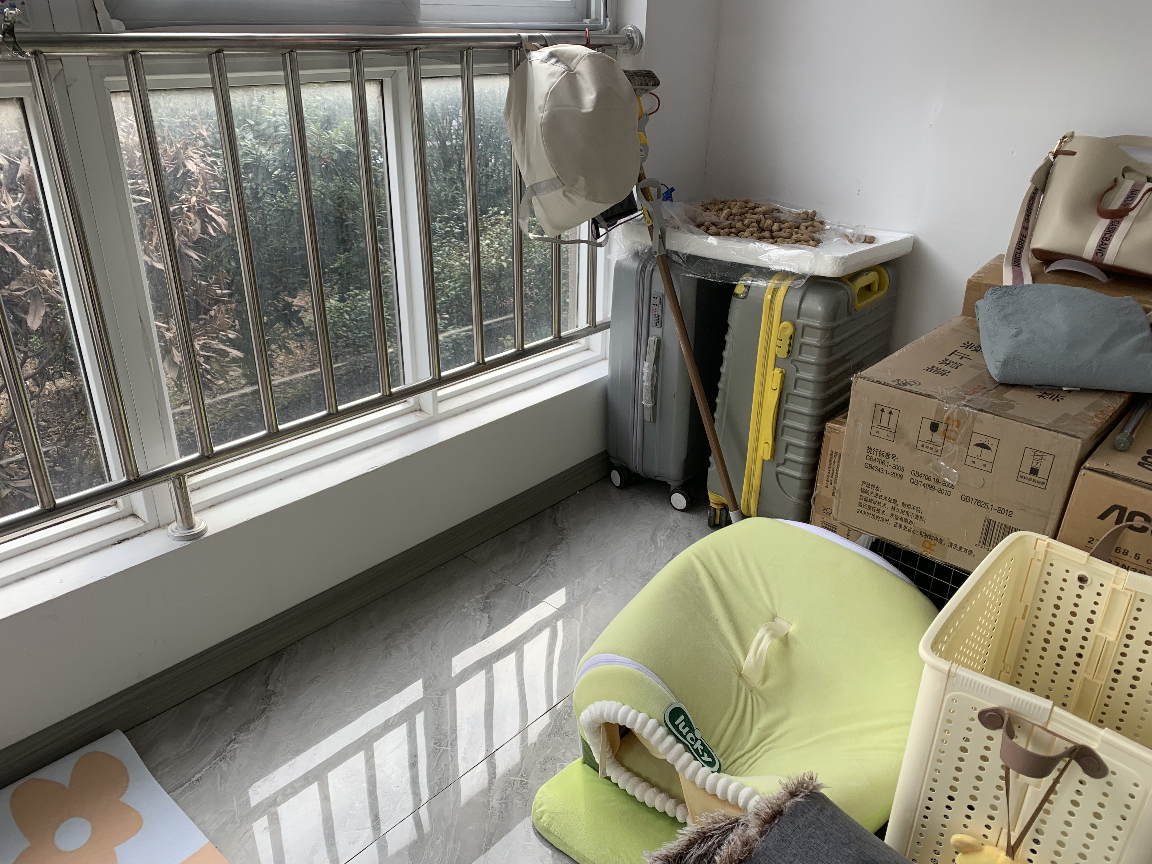 三里墩花苑三期 2室1厅1卫 99.90m&sup2;
