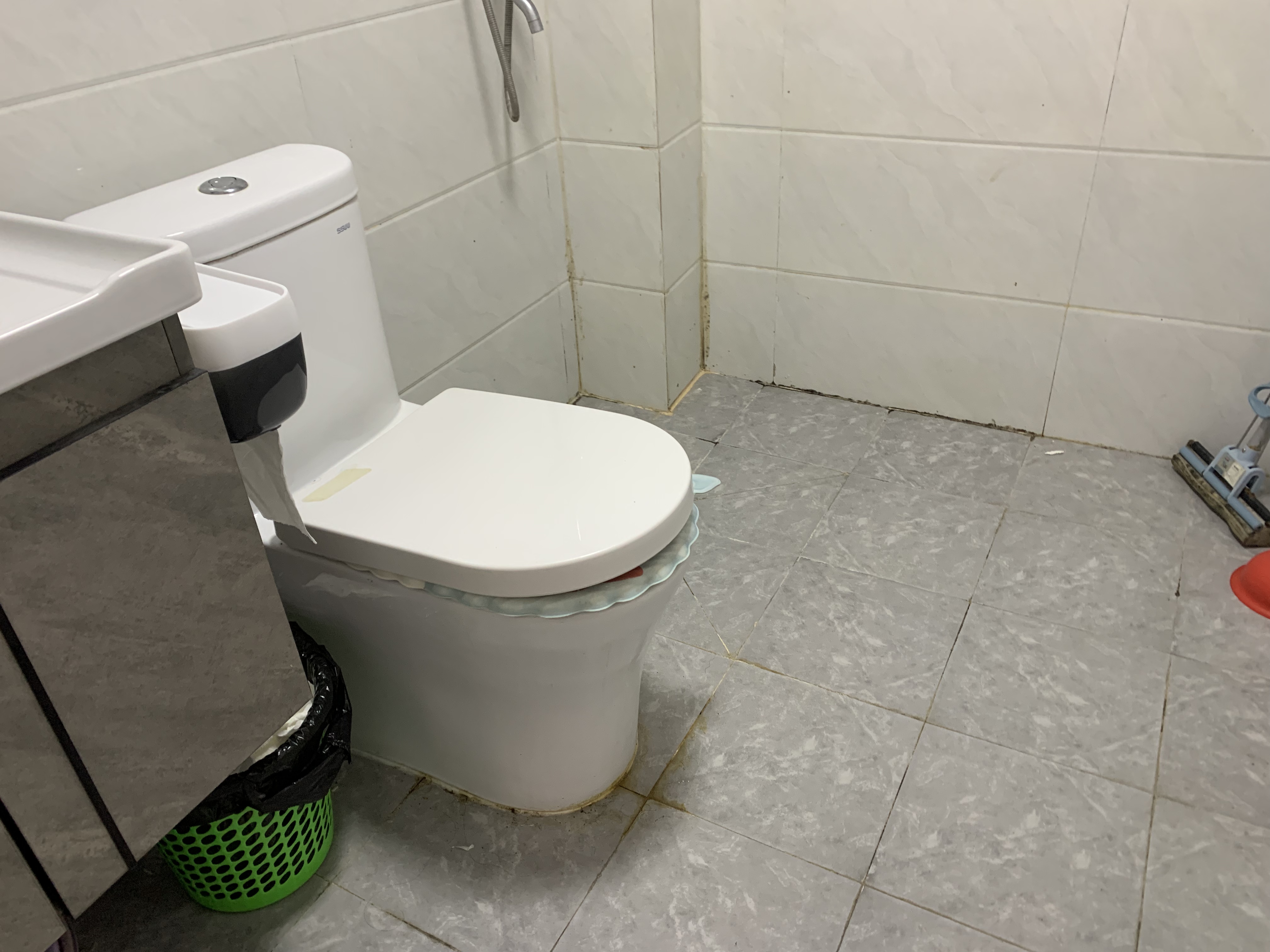 三里墩花苑三期 2室1厅1卫 99.90m&sup2;
