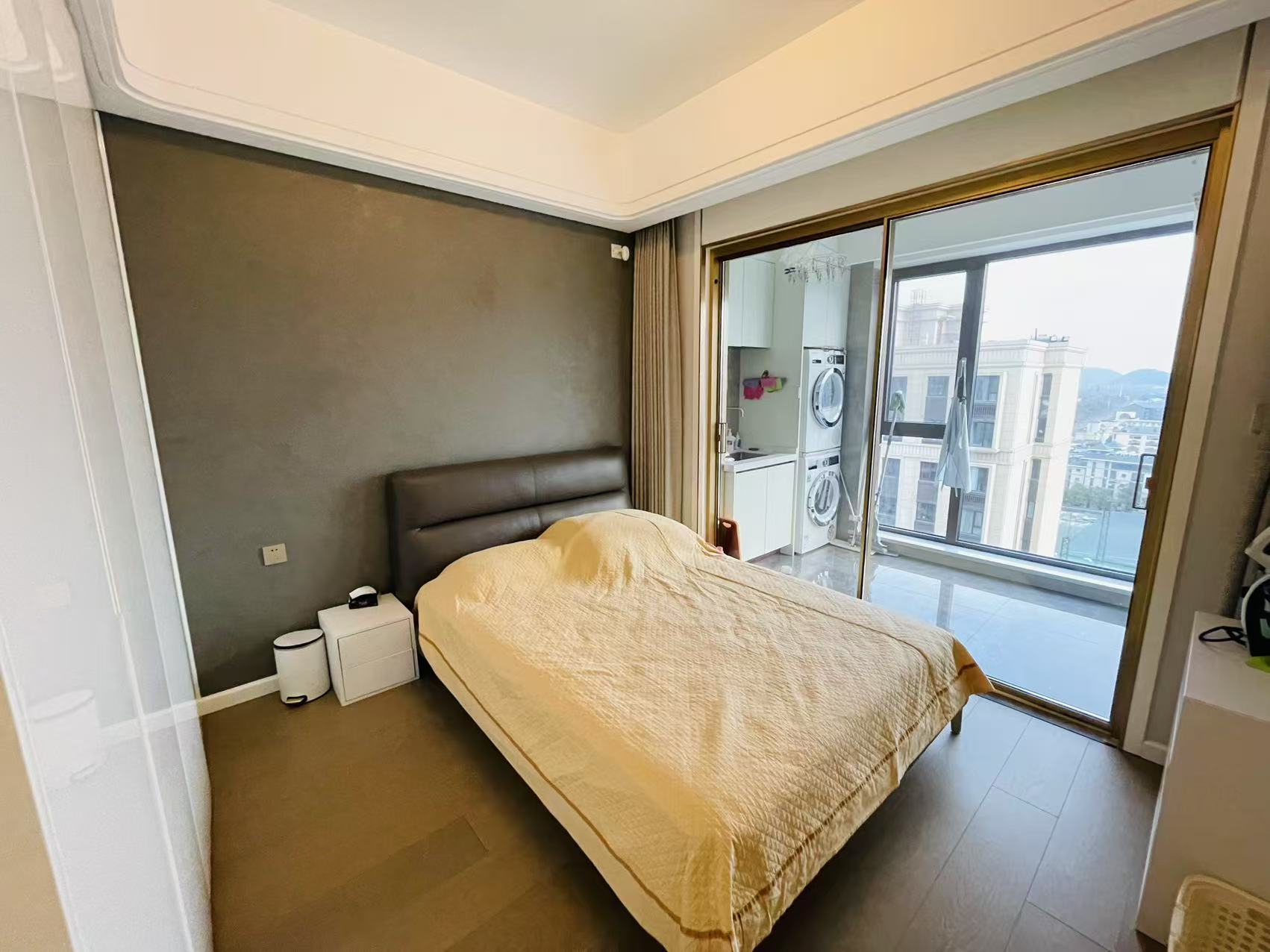 崇川金茂府 4室2厅3卫 186m&sup2;