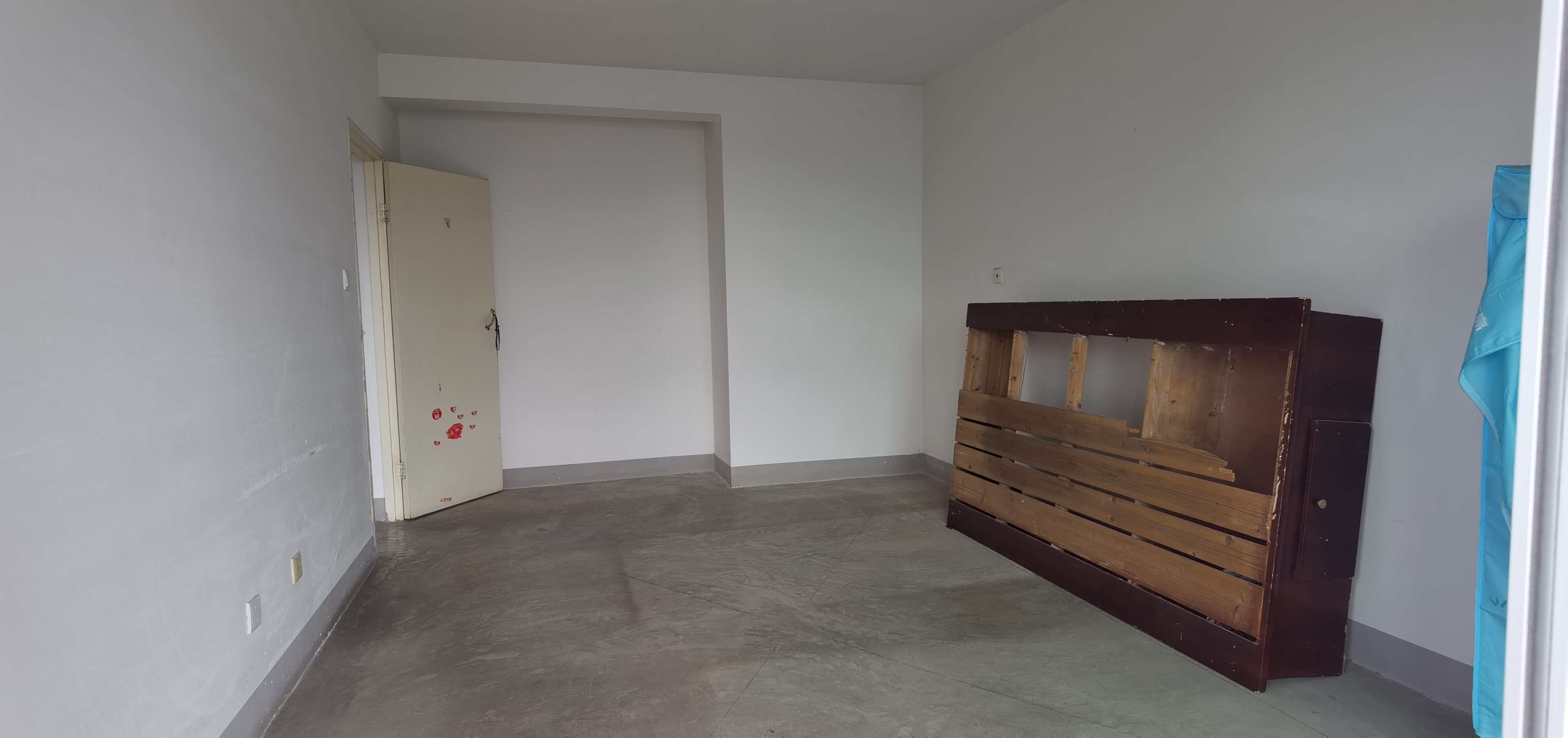 临江家园 2室1厅1卫 93m²