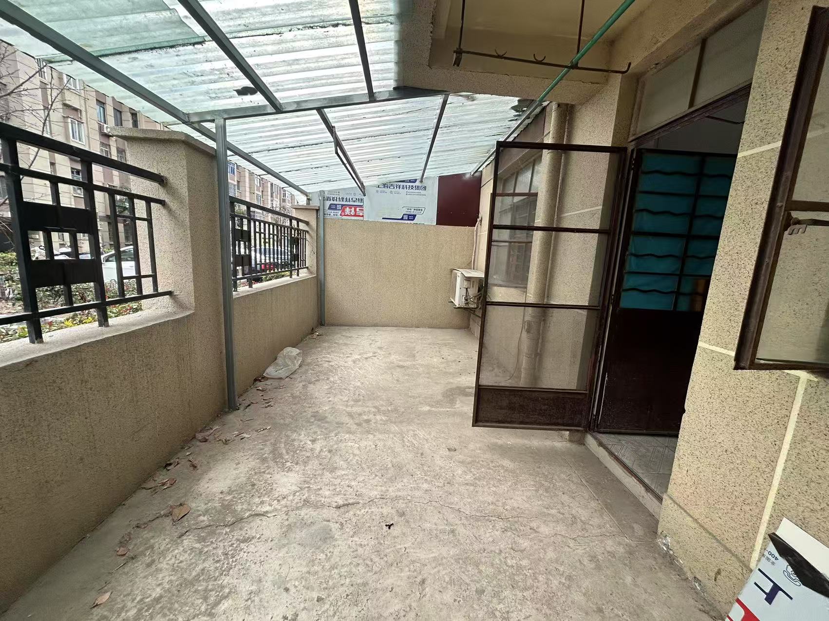 城港新村 2室1厅1卫 71m&sup2;