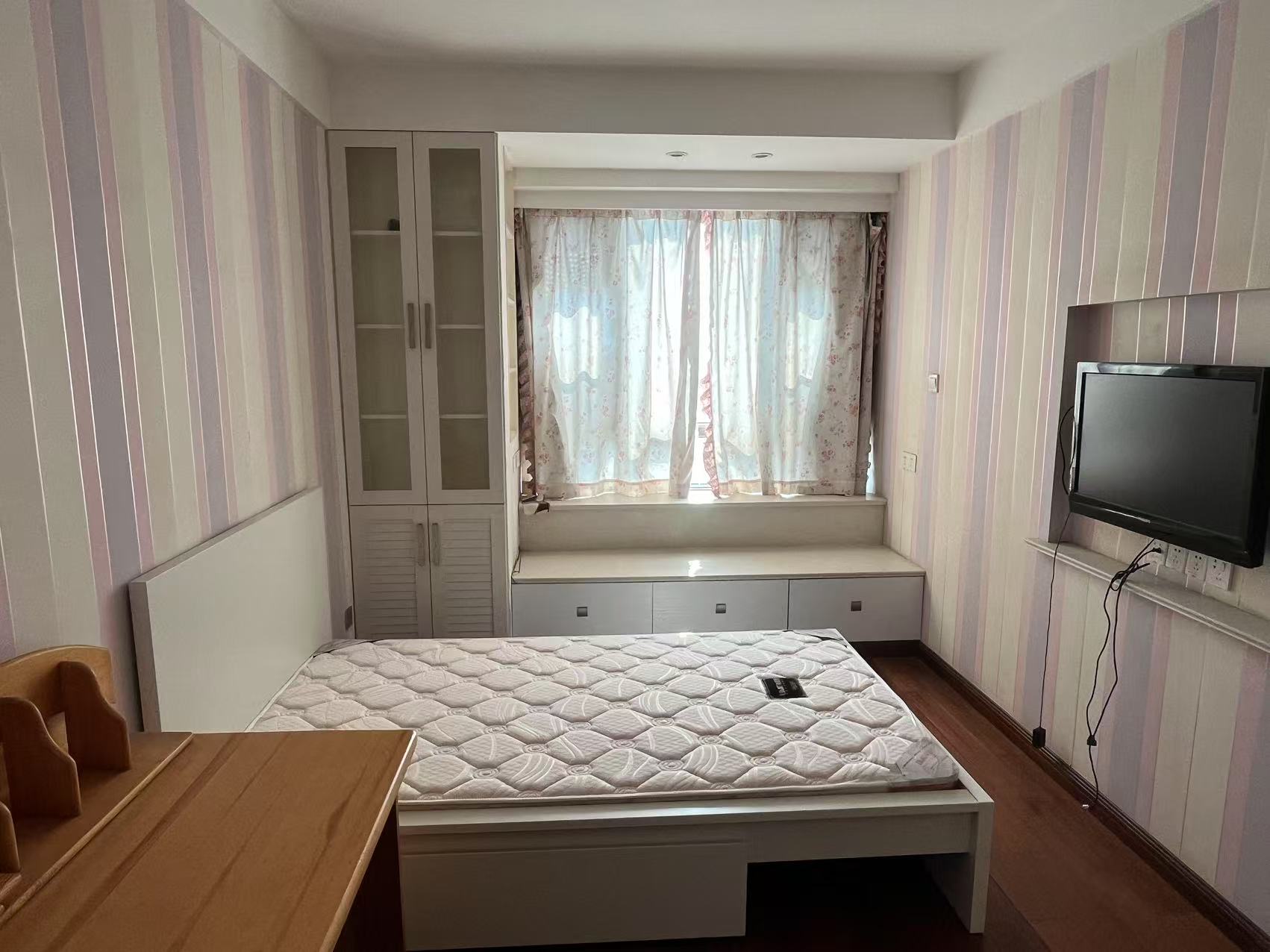景华城 2室2厅1卫 103.91m&sup2;