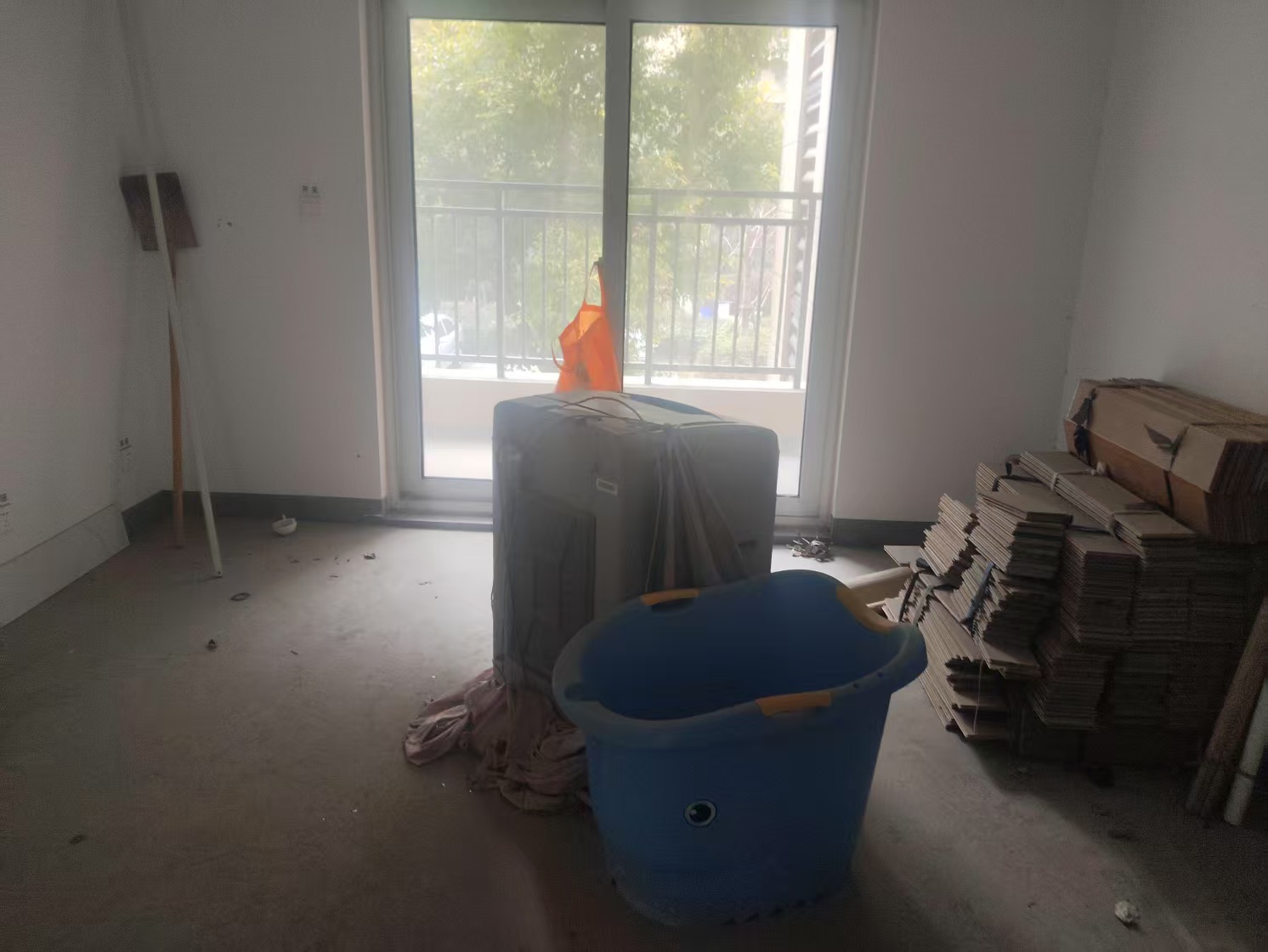 世茂新界 3室2厅2卫 122.96m²