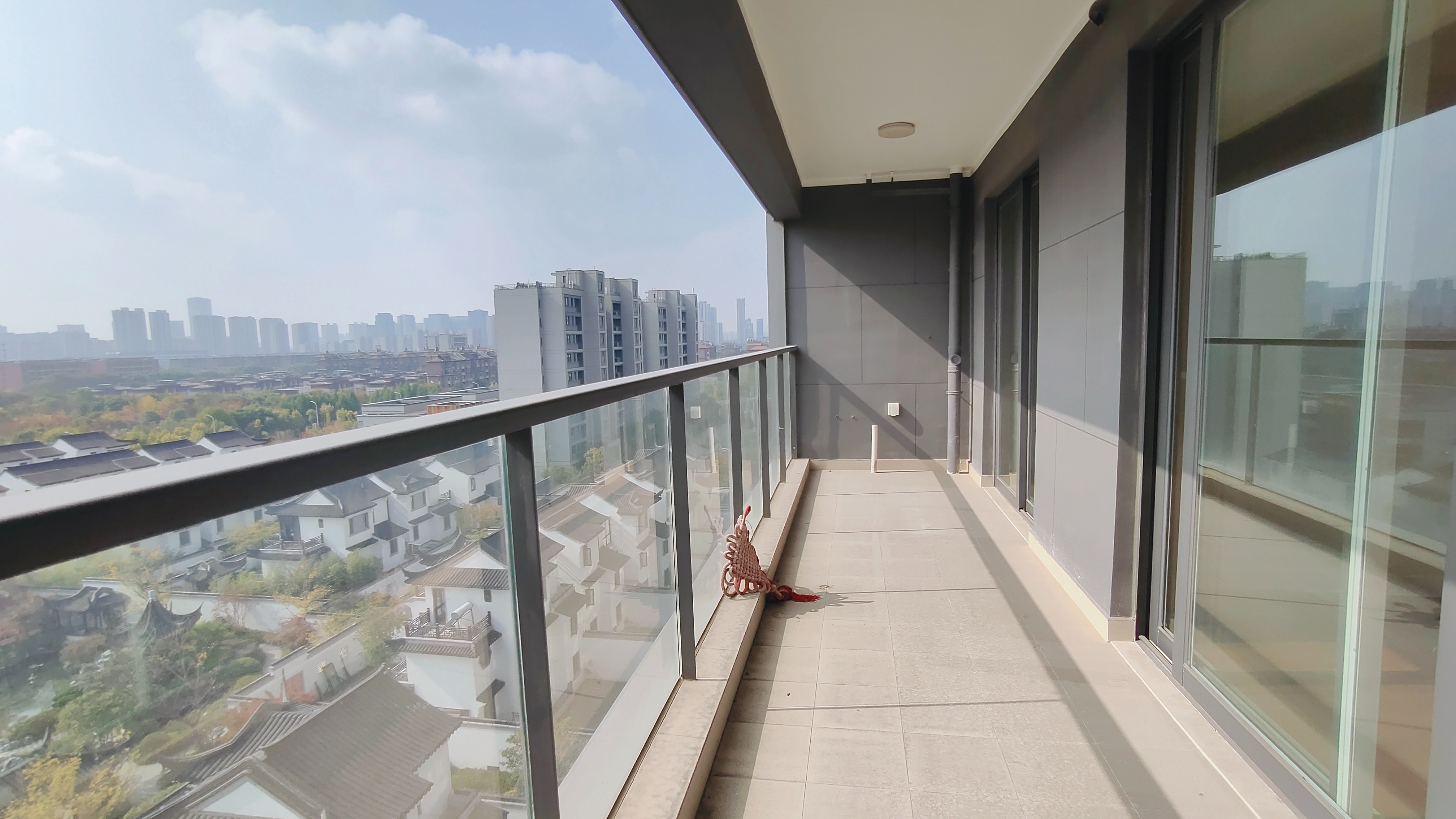 融创盛和九里桃源 4室2厅2卫 143m&sup2;