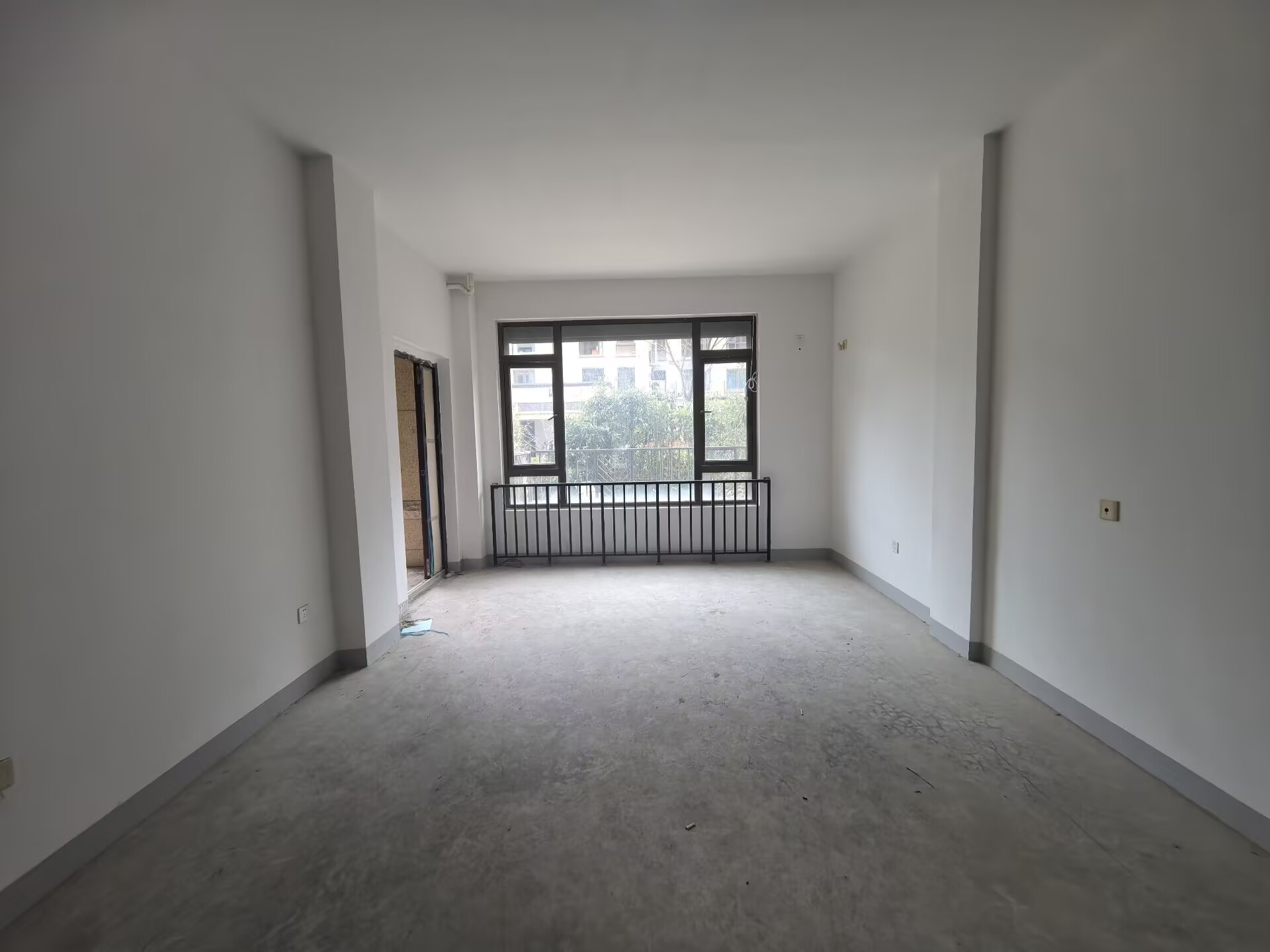 崇川星光域 4室3厅3卫 174.00m&sup2;